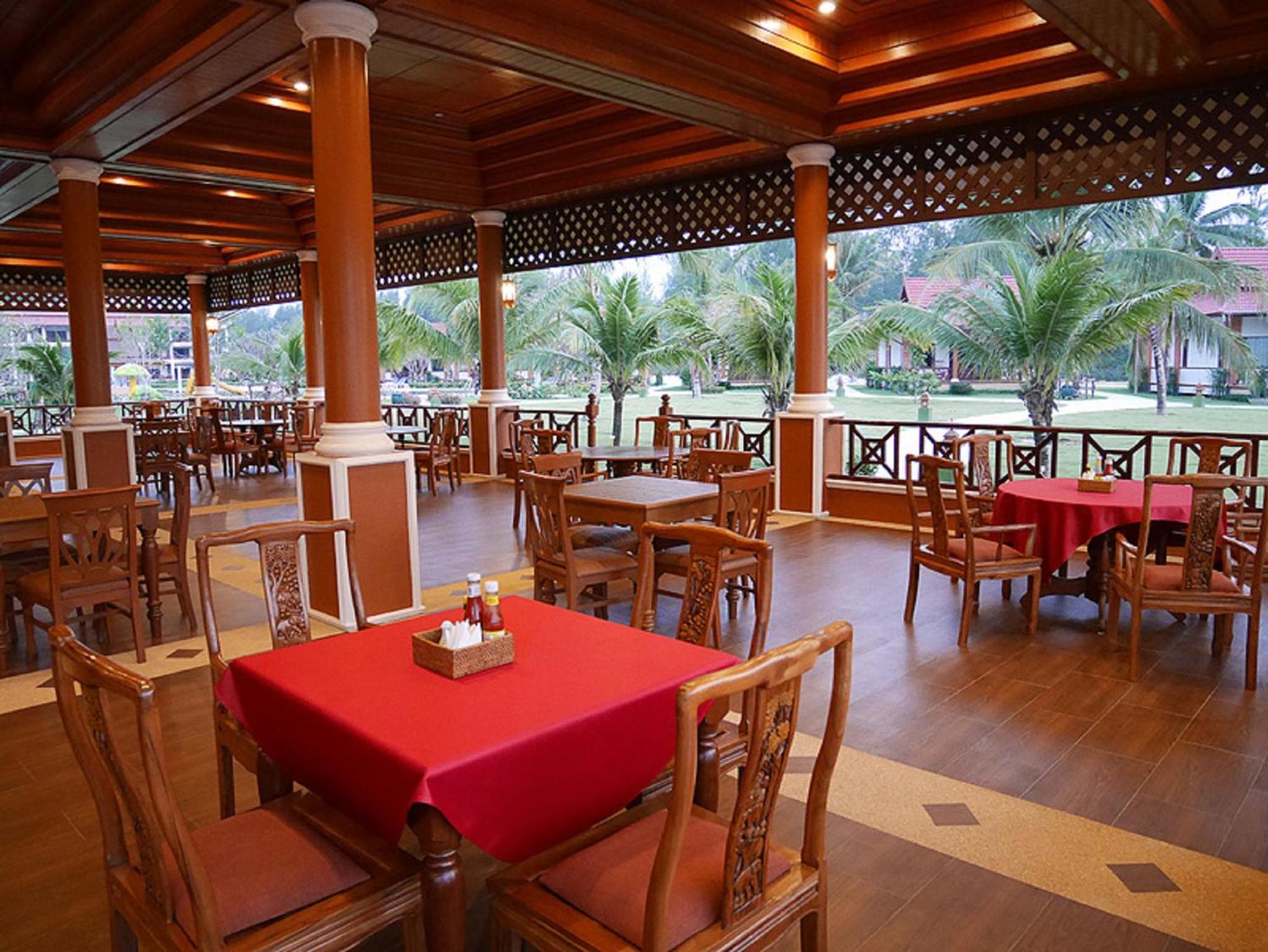 The Sunset Beach Resort - Koh Kho Khao