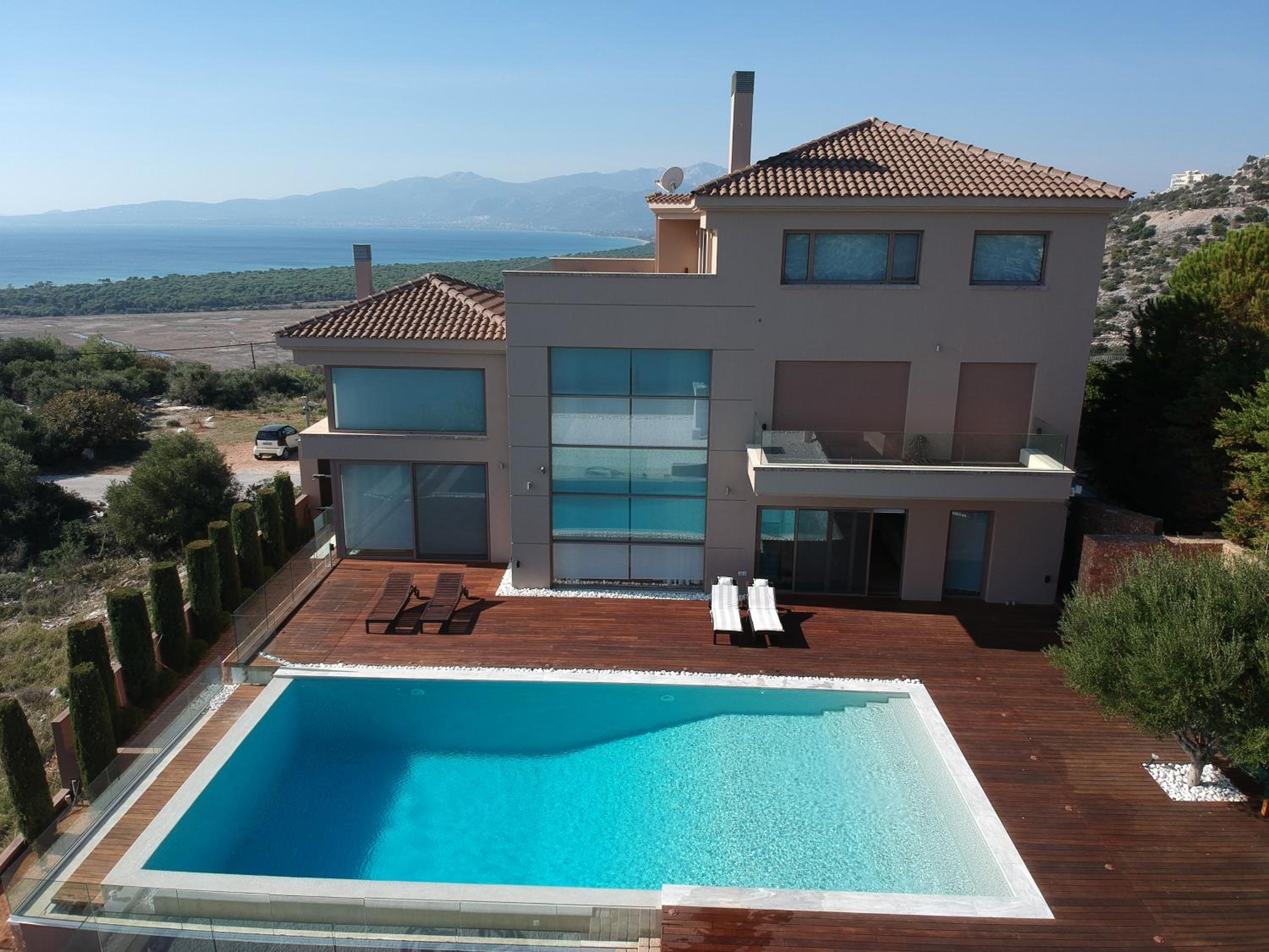 Seaview Peninsula villa view 3