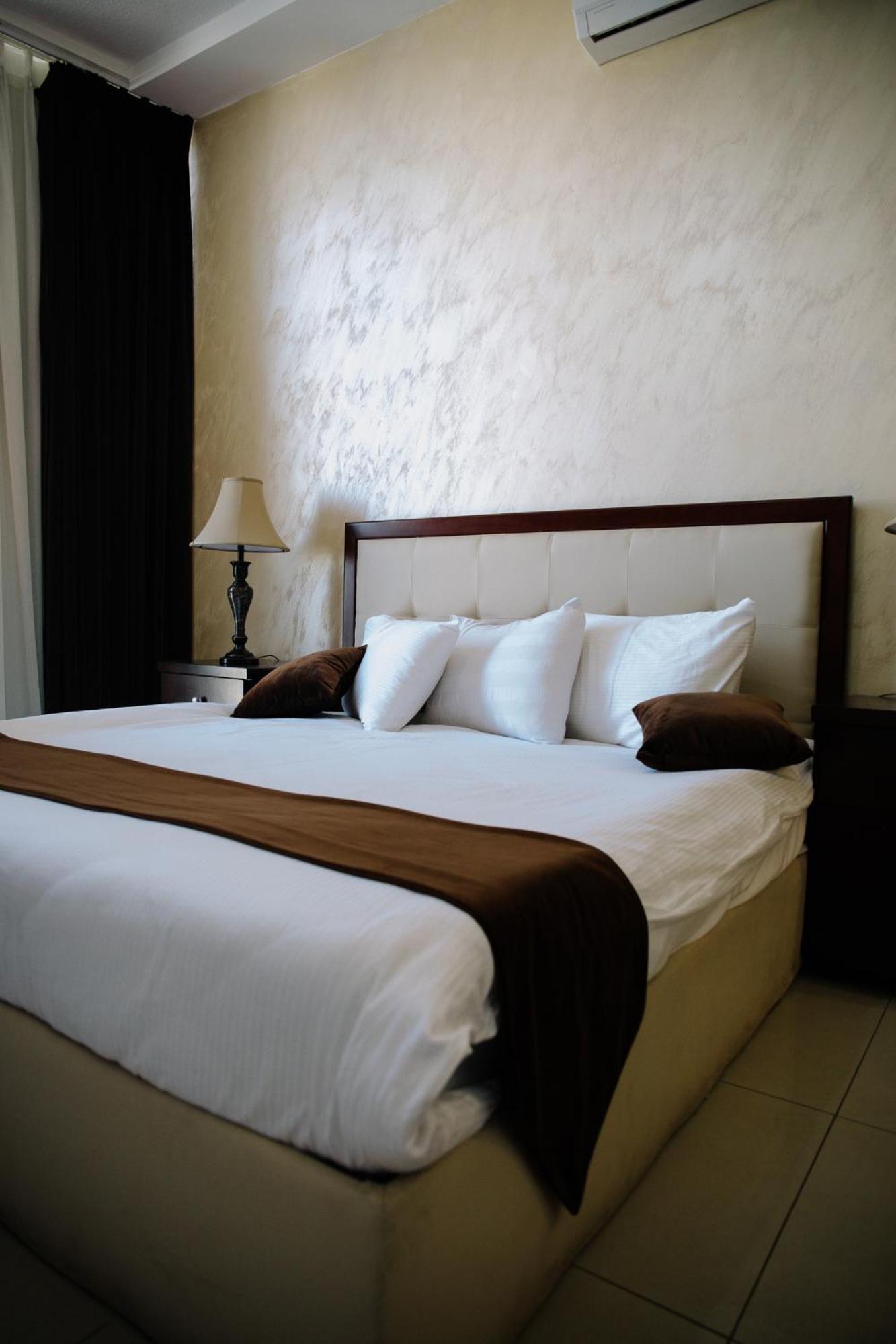 Madina Suites