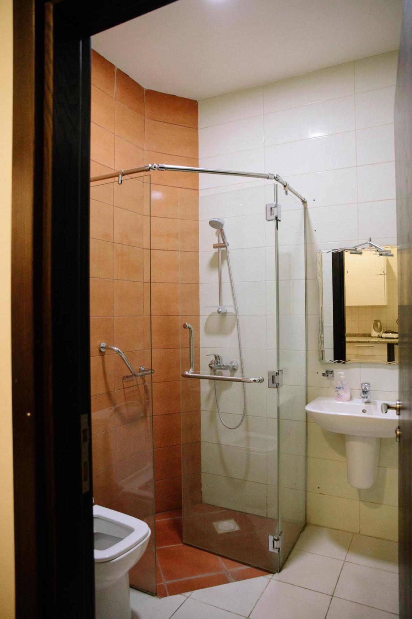 Madina Suites