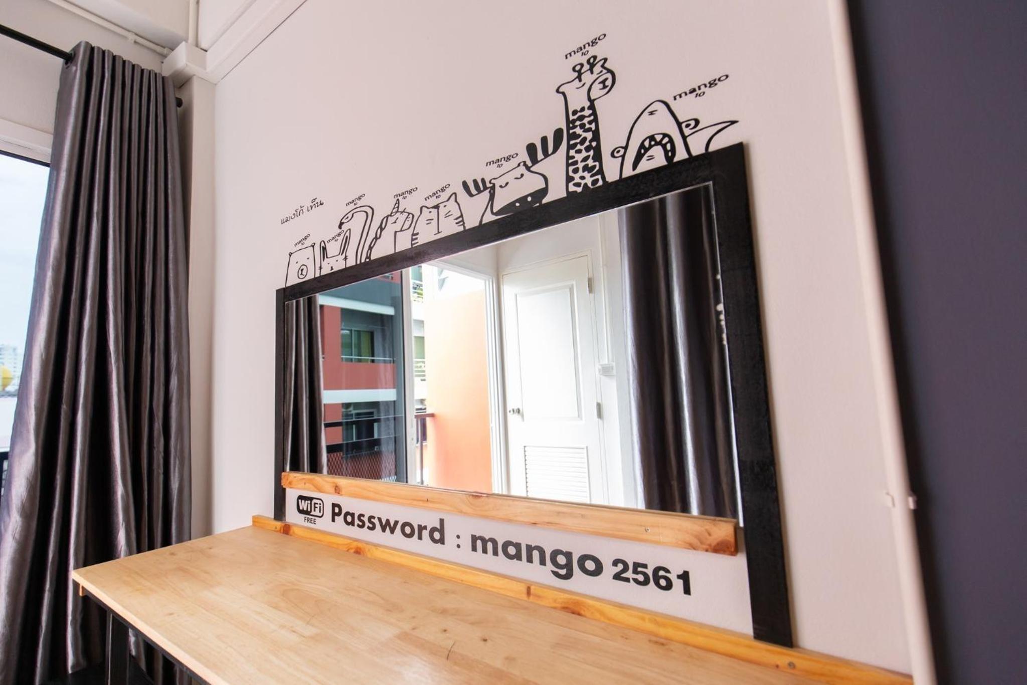 Mango 10 House
