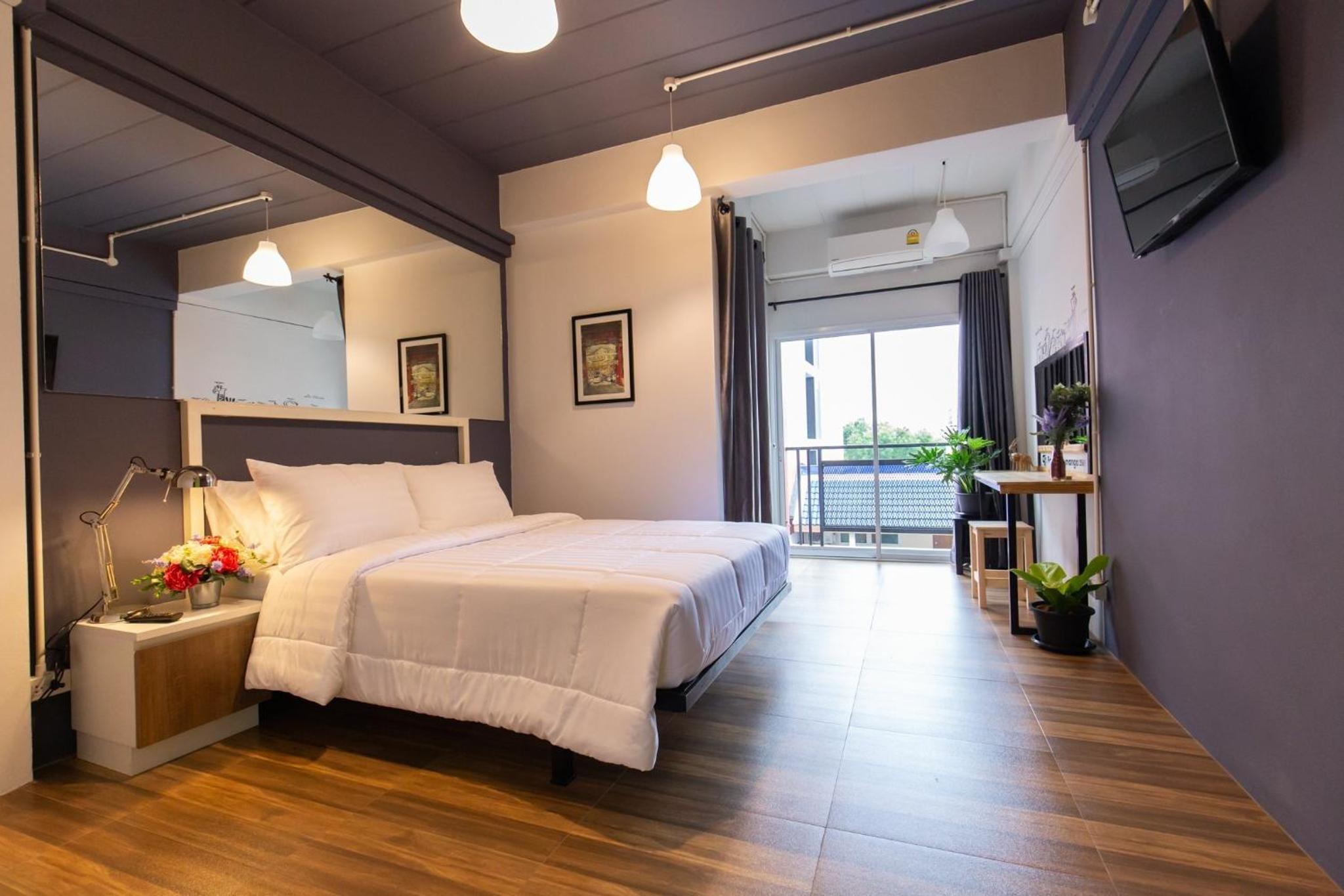Mango 10 House