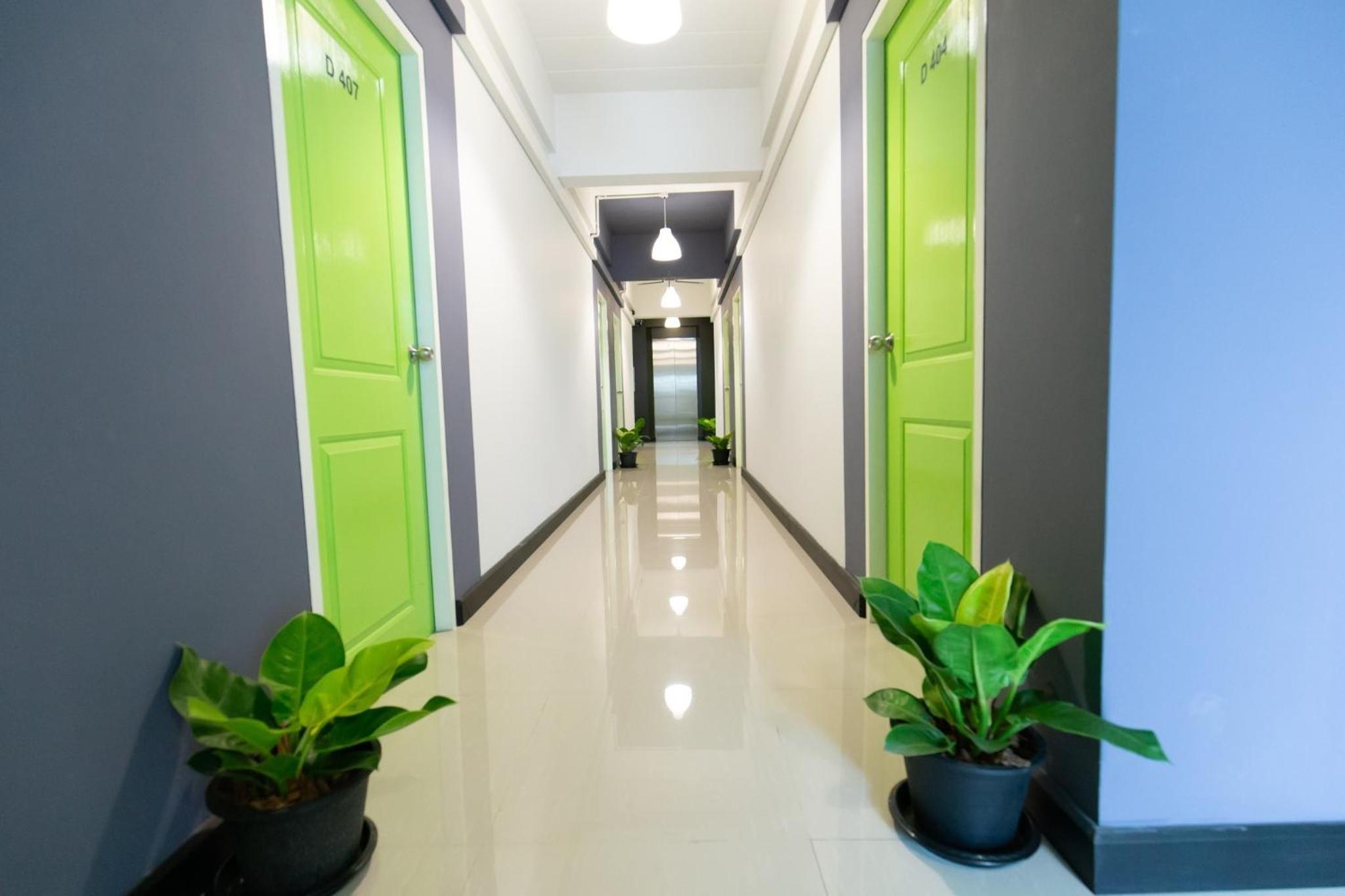 Mango 10 House