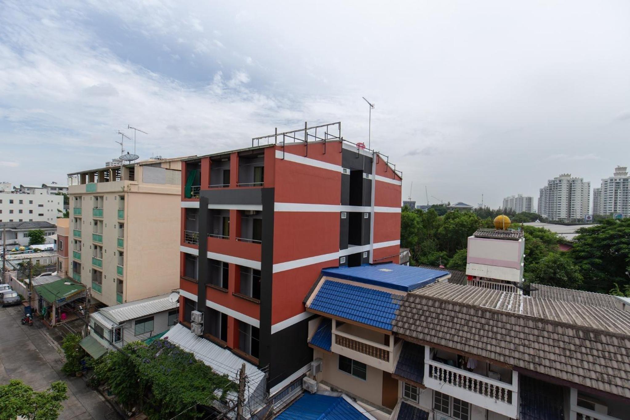 Mango 10 House