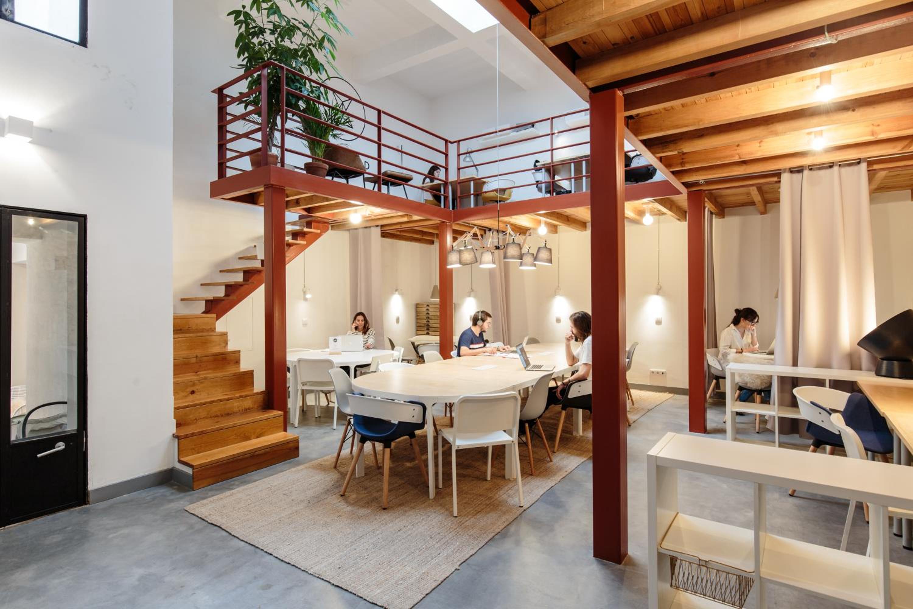 Dear Lisbon - Gallery House