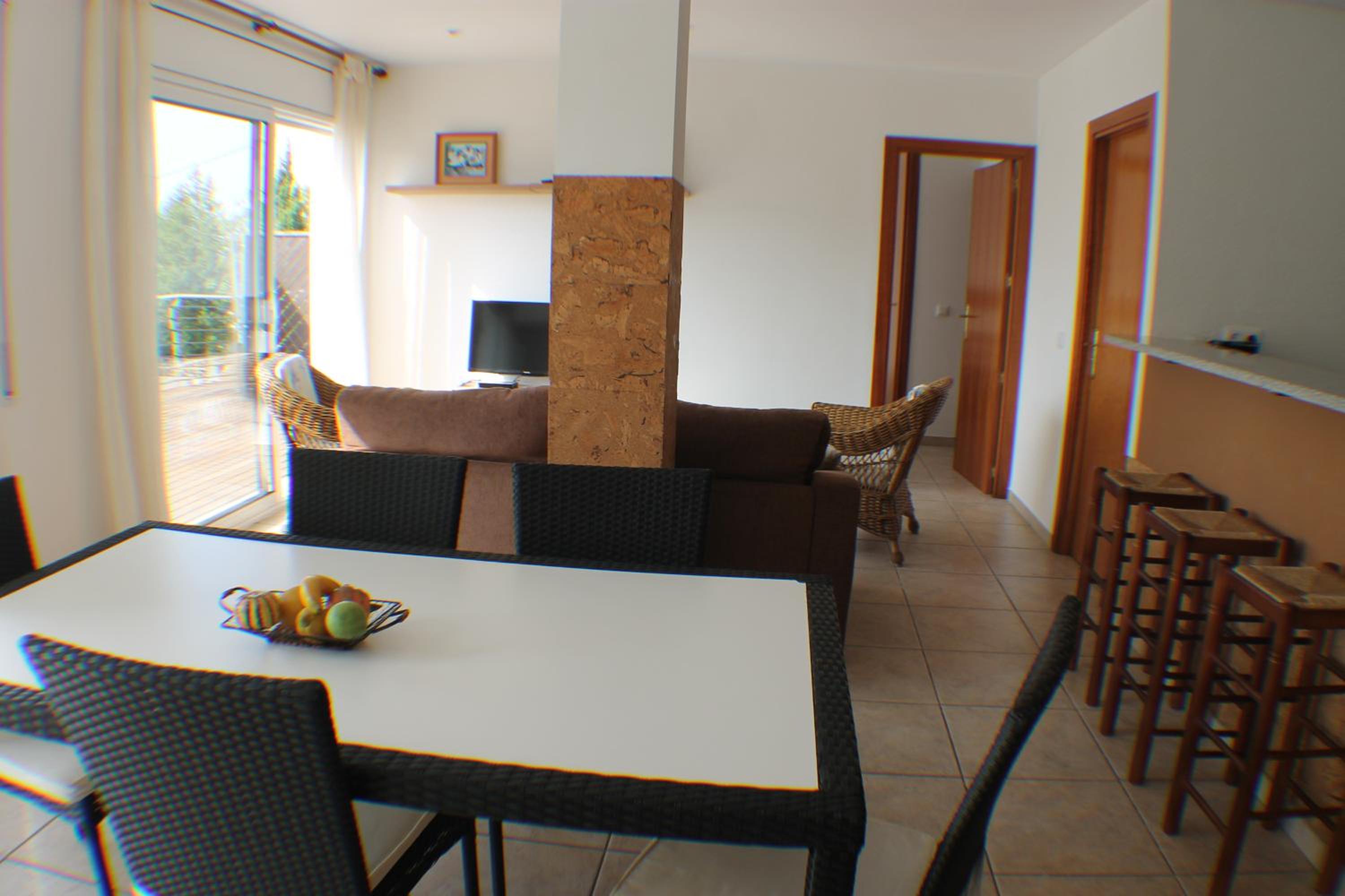 Agi Rodas Apartments