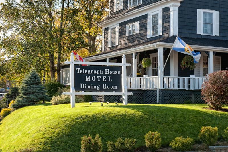 Telegraph House Motel-1