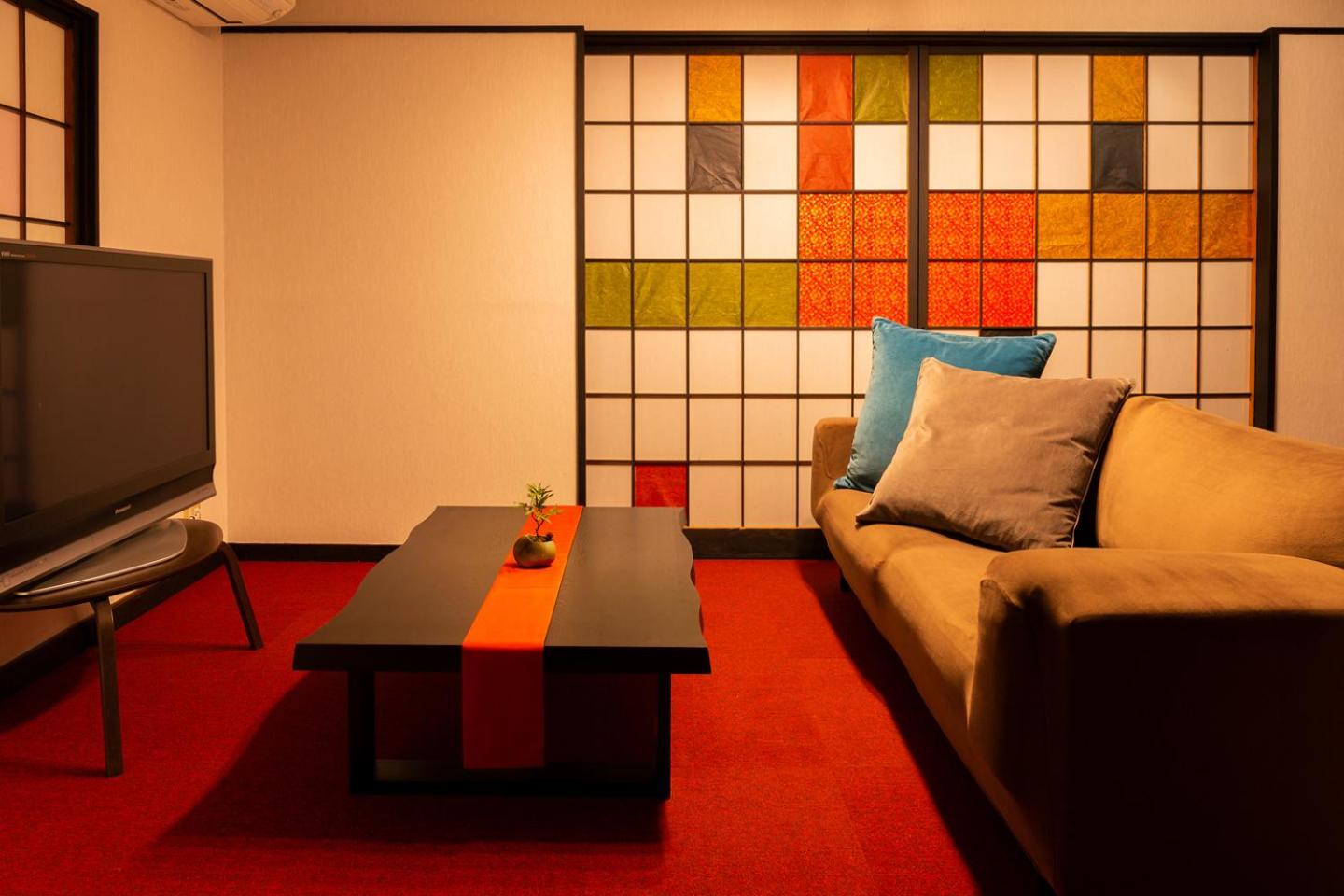 Taisho Modern Villa Zen view 4