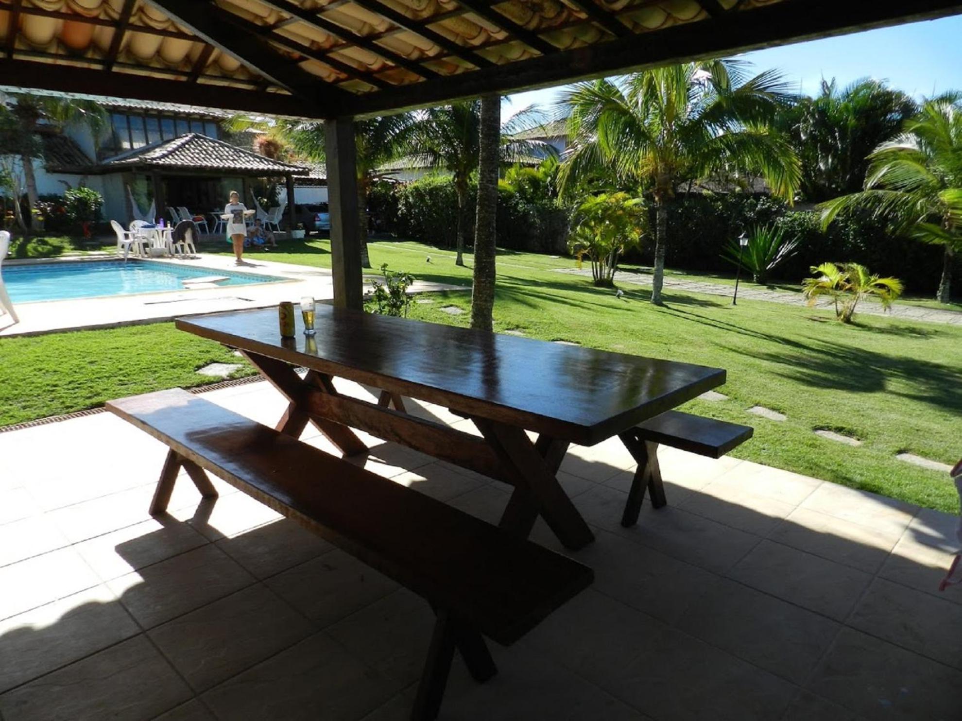 Excelente casa a 150 mts da Praia da Ferradura