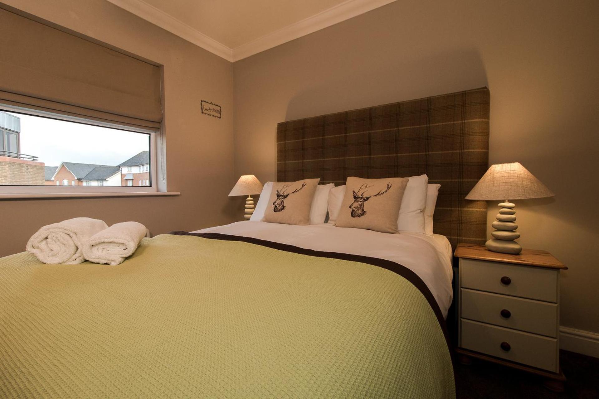 Lord Raglan House One Bedroom with Parking