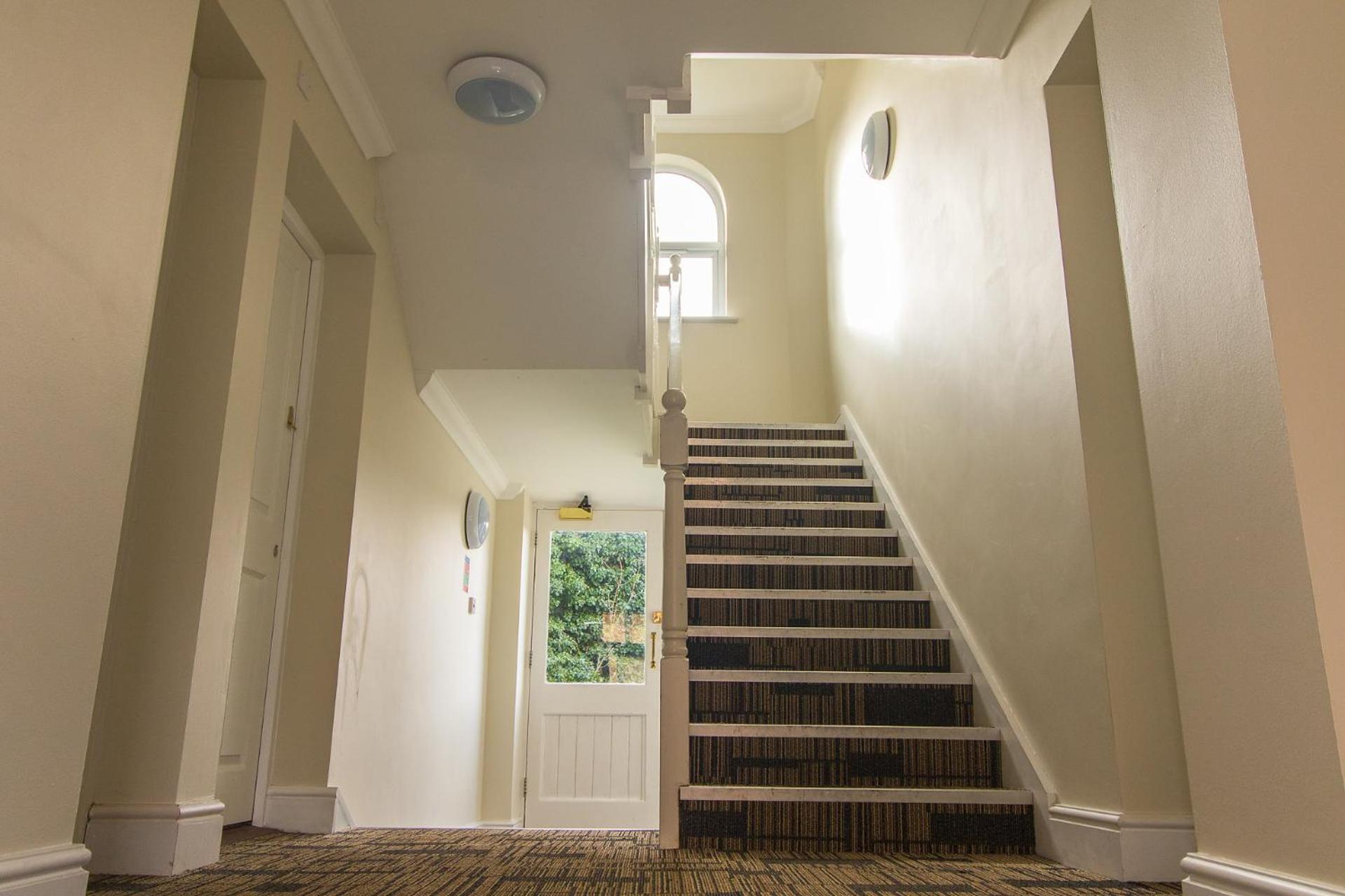 Lord Raglan House One Bedroom with Parking