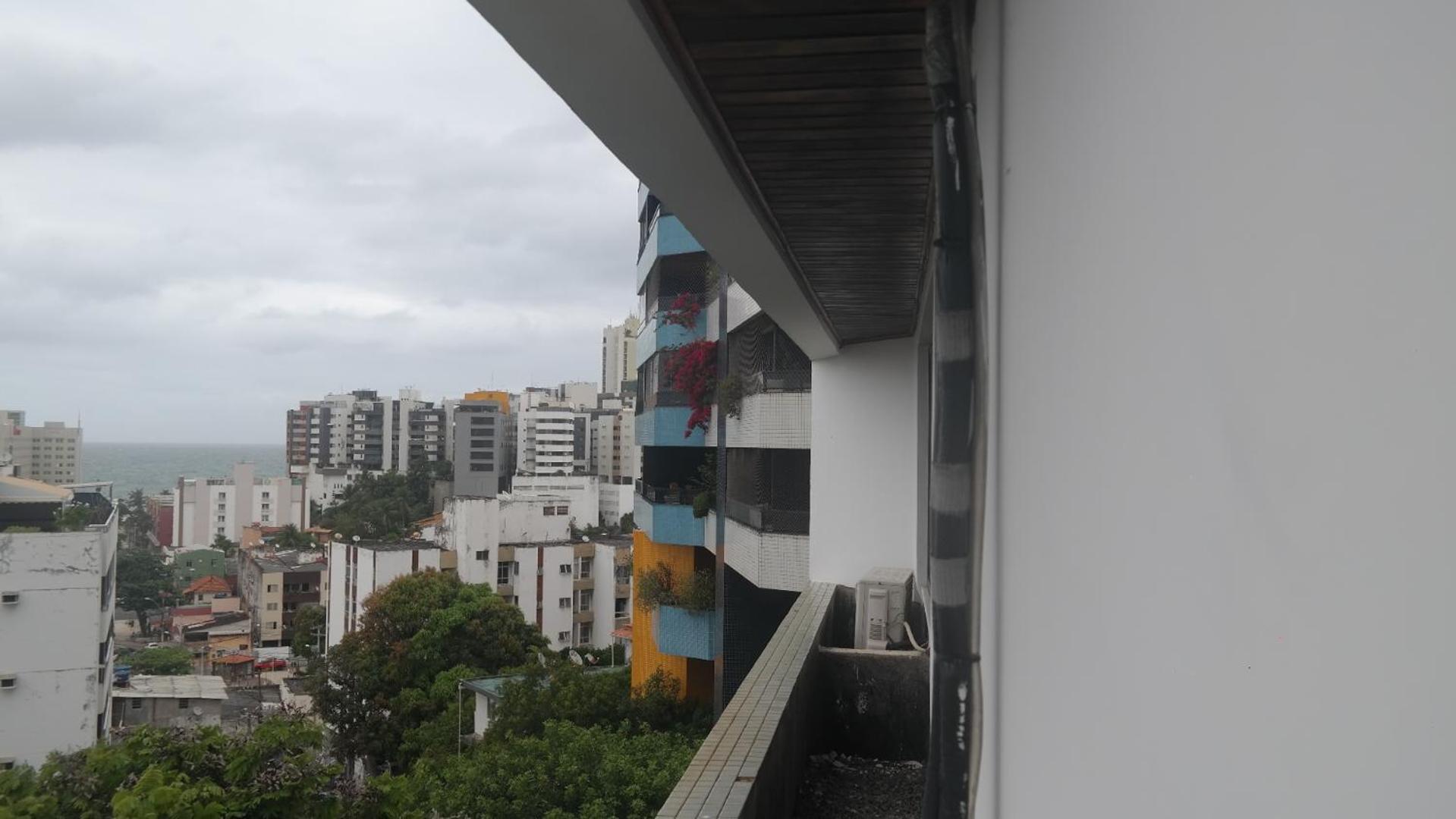 Hotel EXCELENTE APARTAMENTO 4 QUARTOS no RIO VERMELHO - Image 1