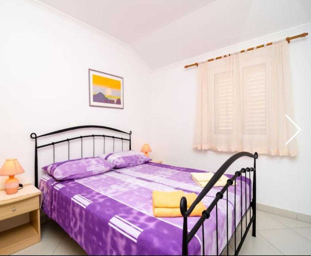 Apartments Baltazar with Sea View&Jacuzzi