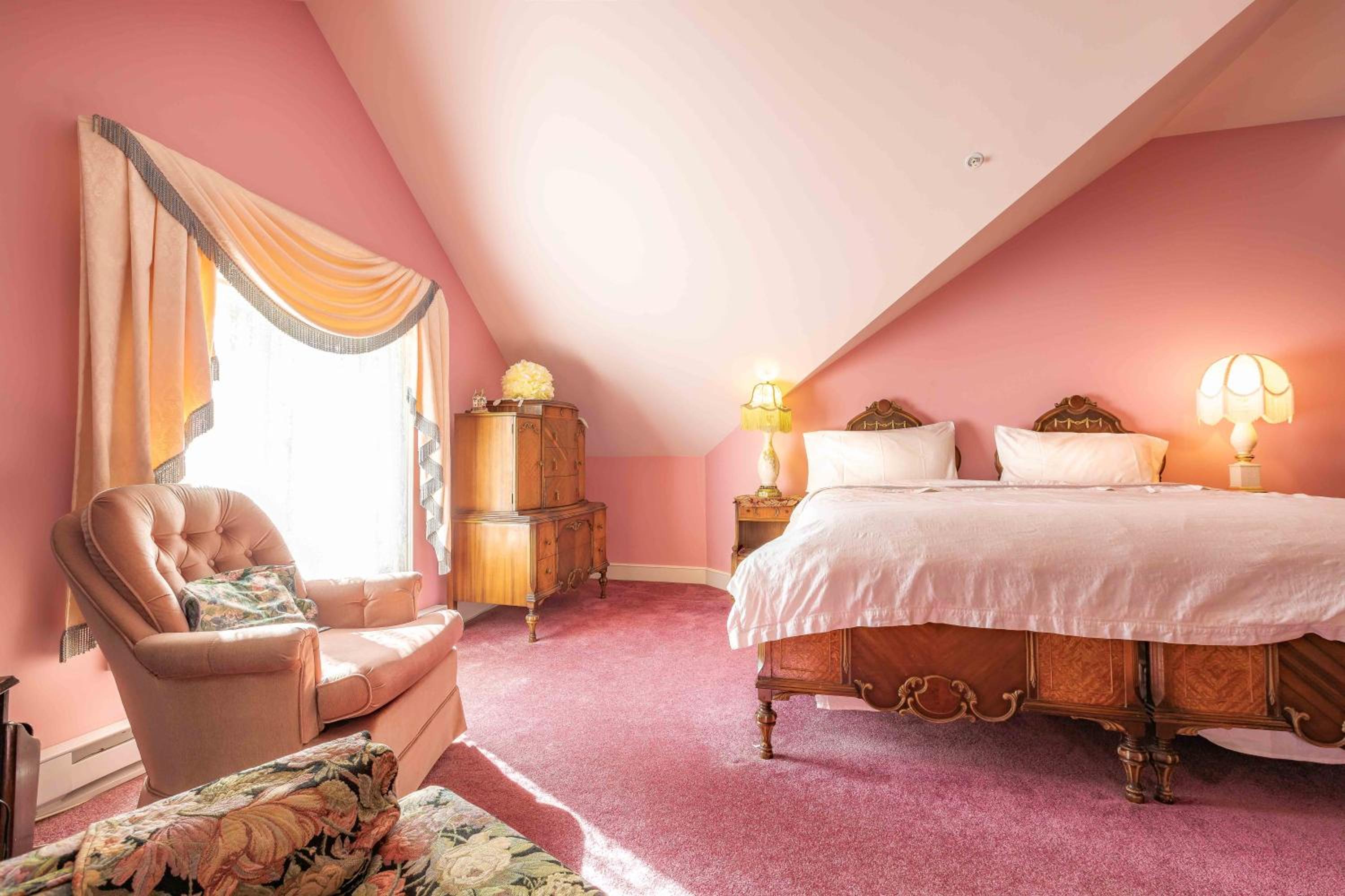 Amethyst Inn, photo 102