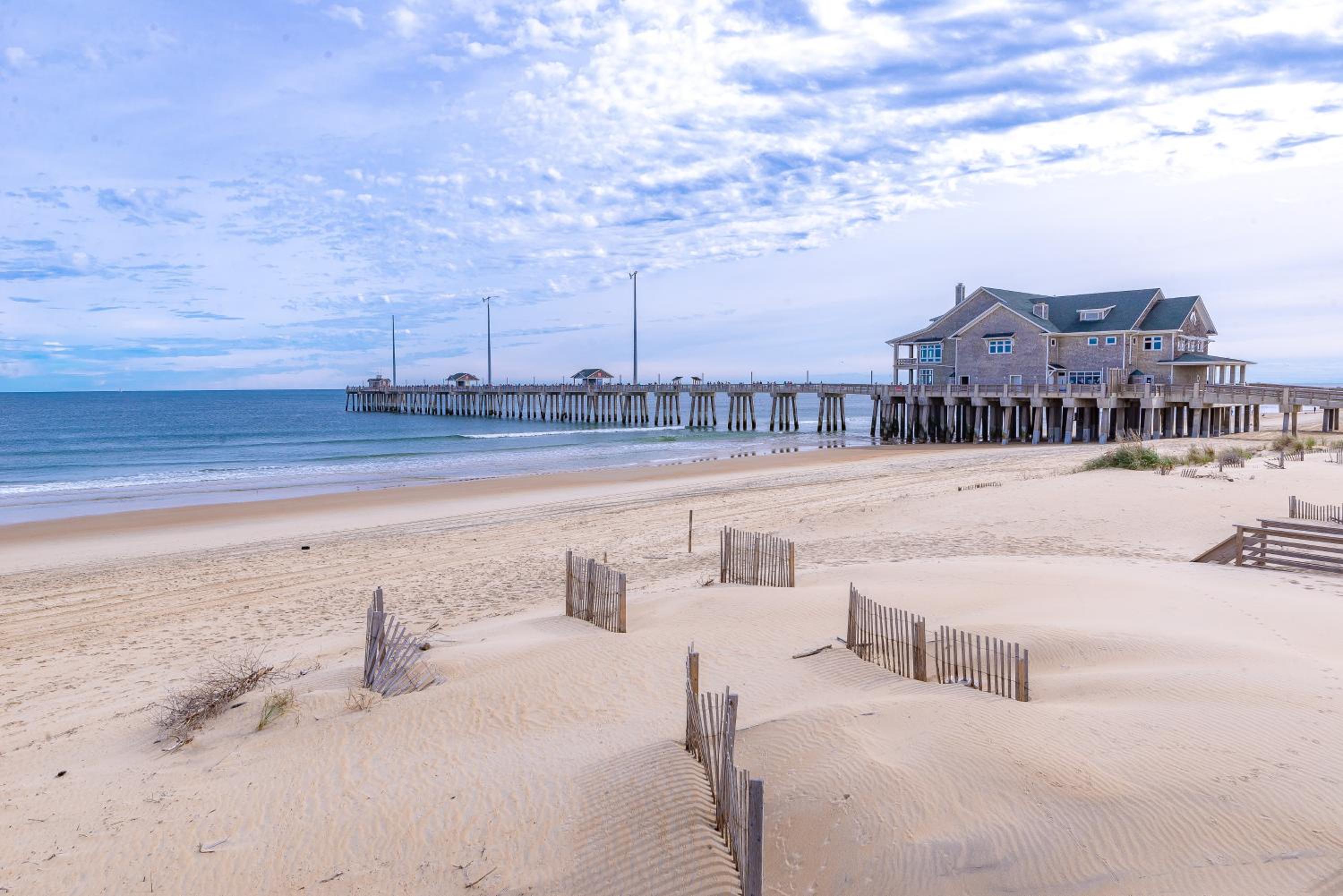 Paradise Found - Nags Head MP 16.5, Oceanfront, Ocean & Sound Views, Pool, Hot Tub, Pets OK