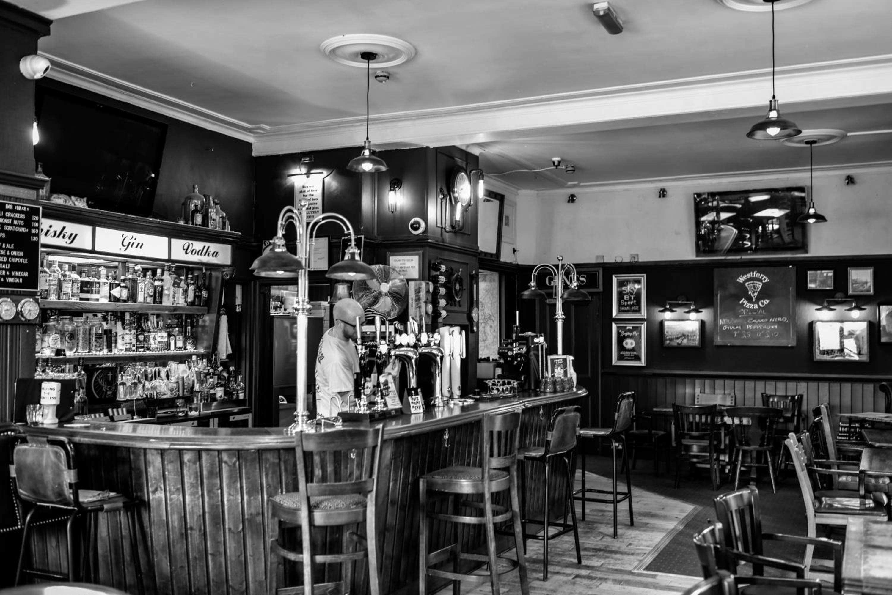 bar