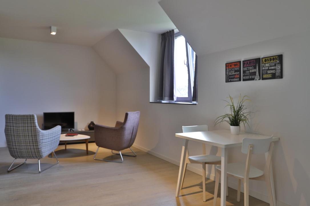 Woestyne Business & Leisure Apartments Cleythil view 5