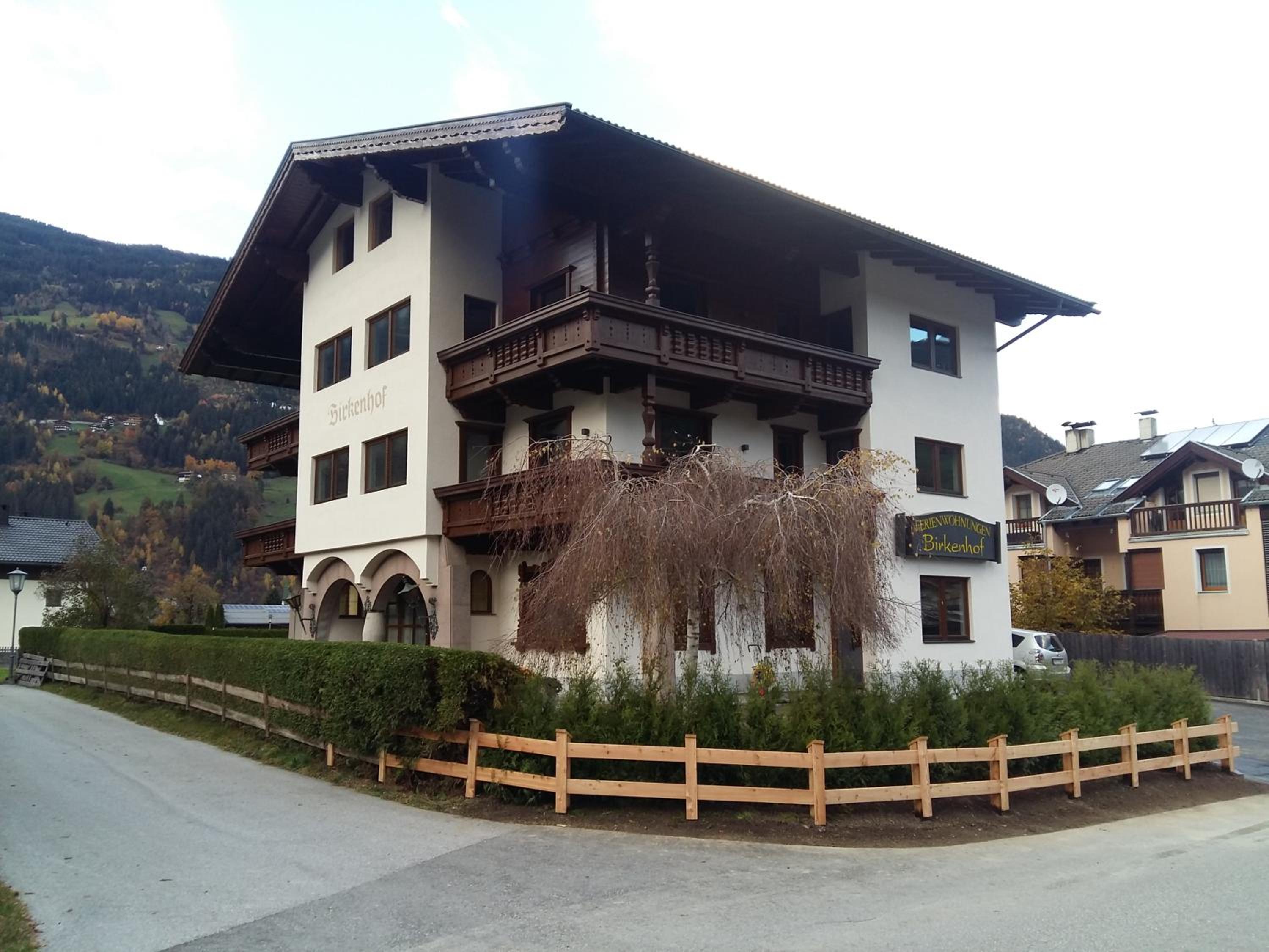 Photo 48