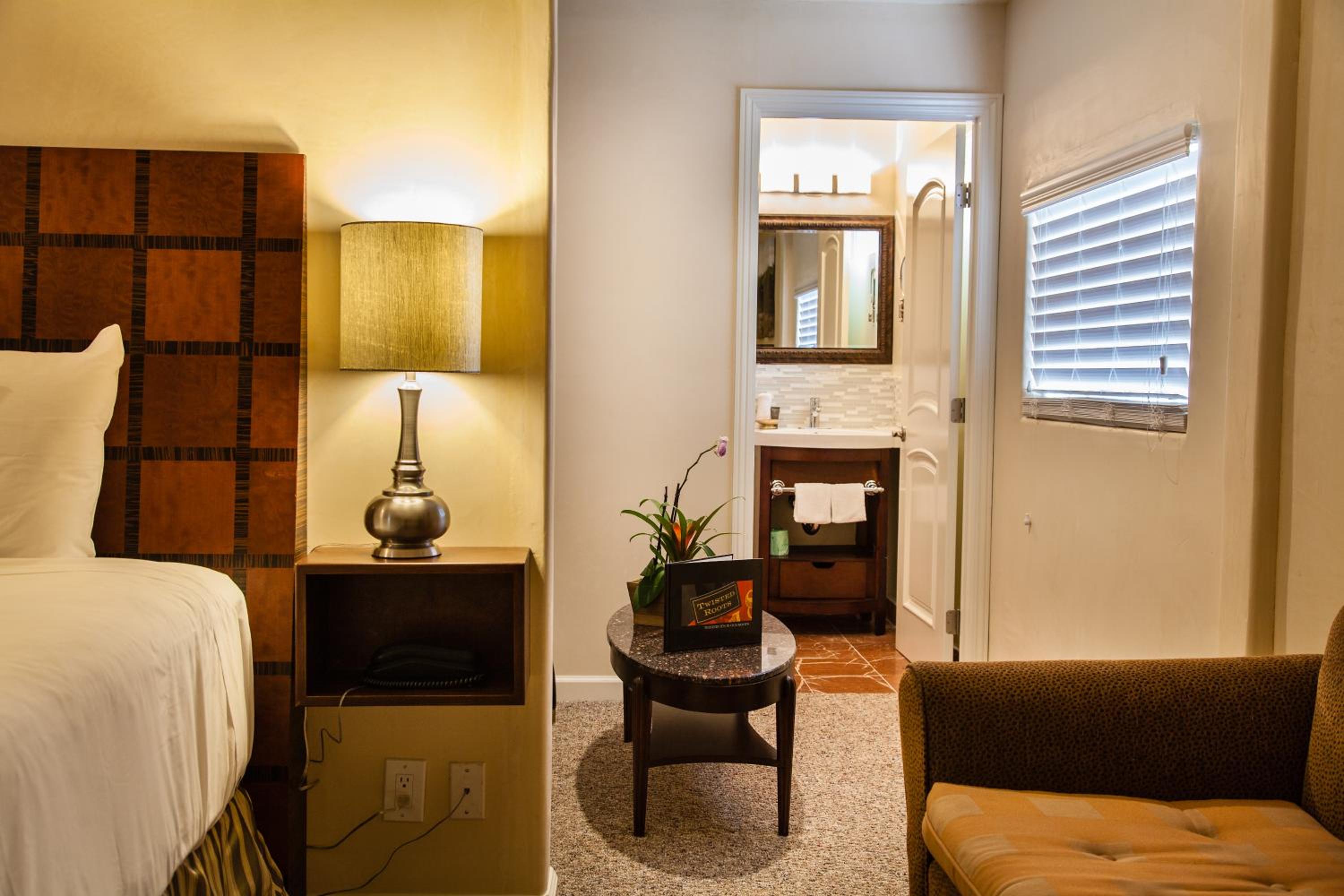 Monterey Vacations - The Vendange Carmel Inn  Suites - Property Image 3