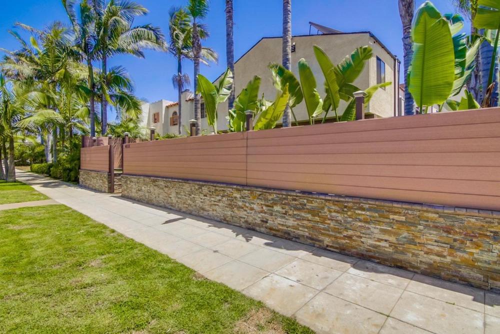 PACIFIC BEACH MANSION
