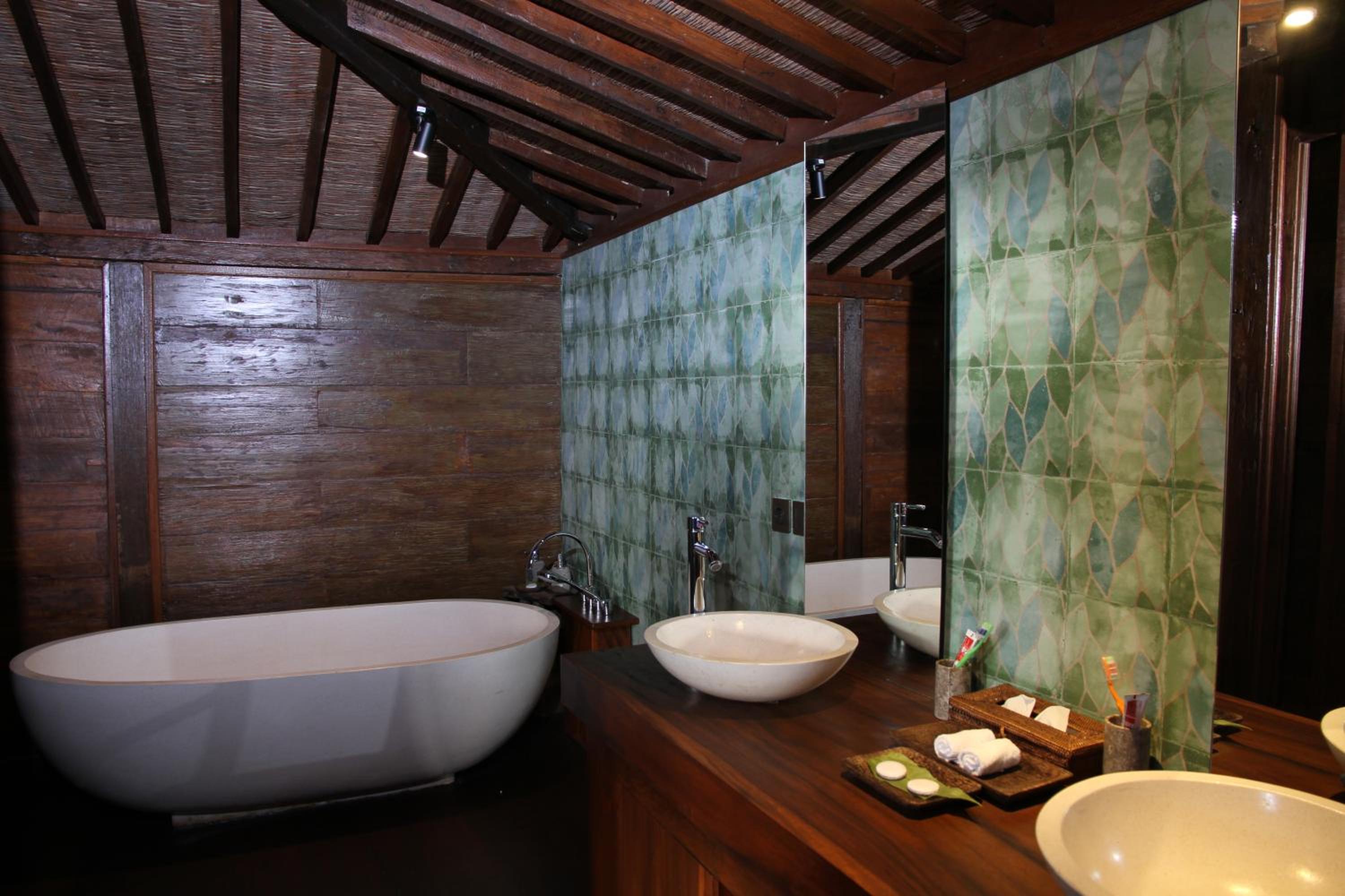 Benisari Batik Garden Cottage