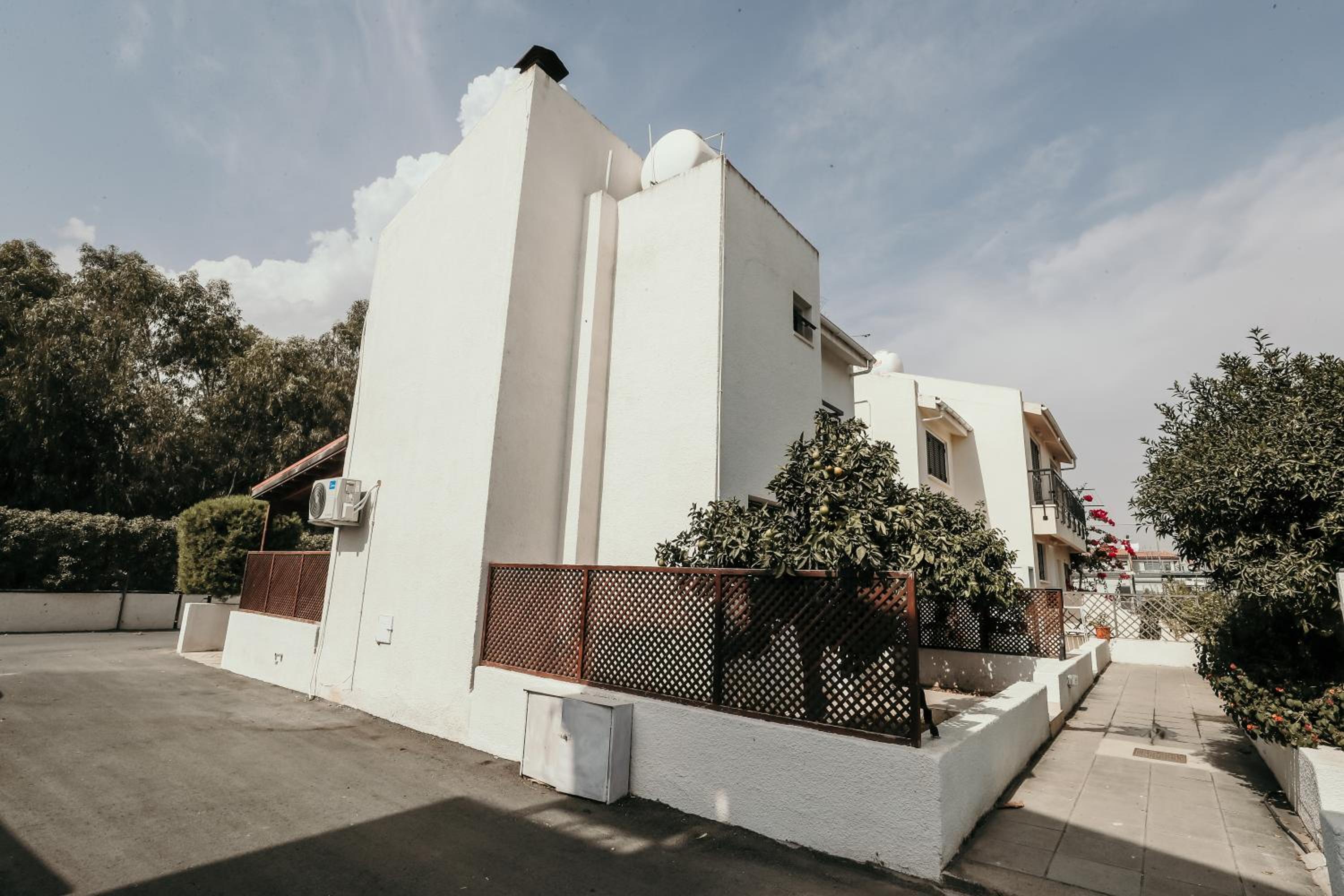 Miltos beach House