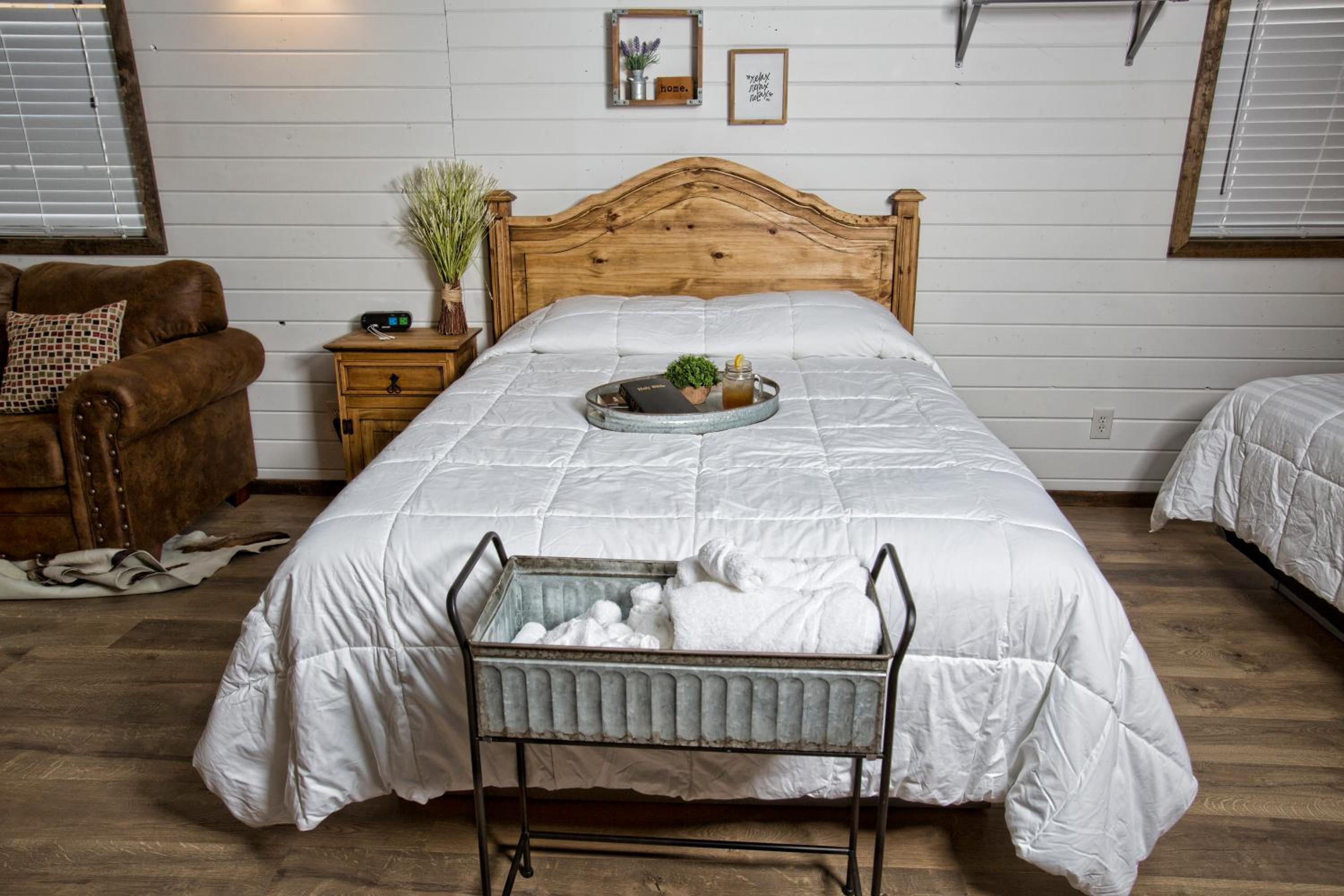 Stateline Cabin