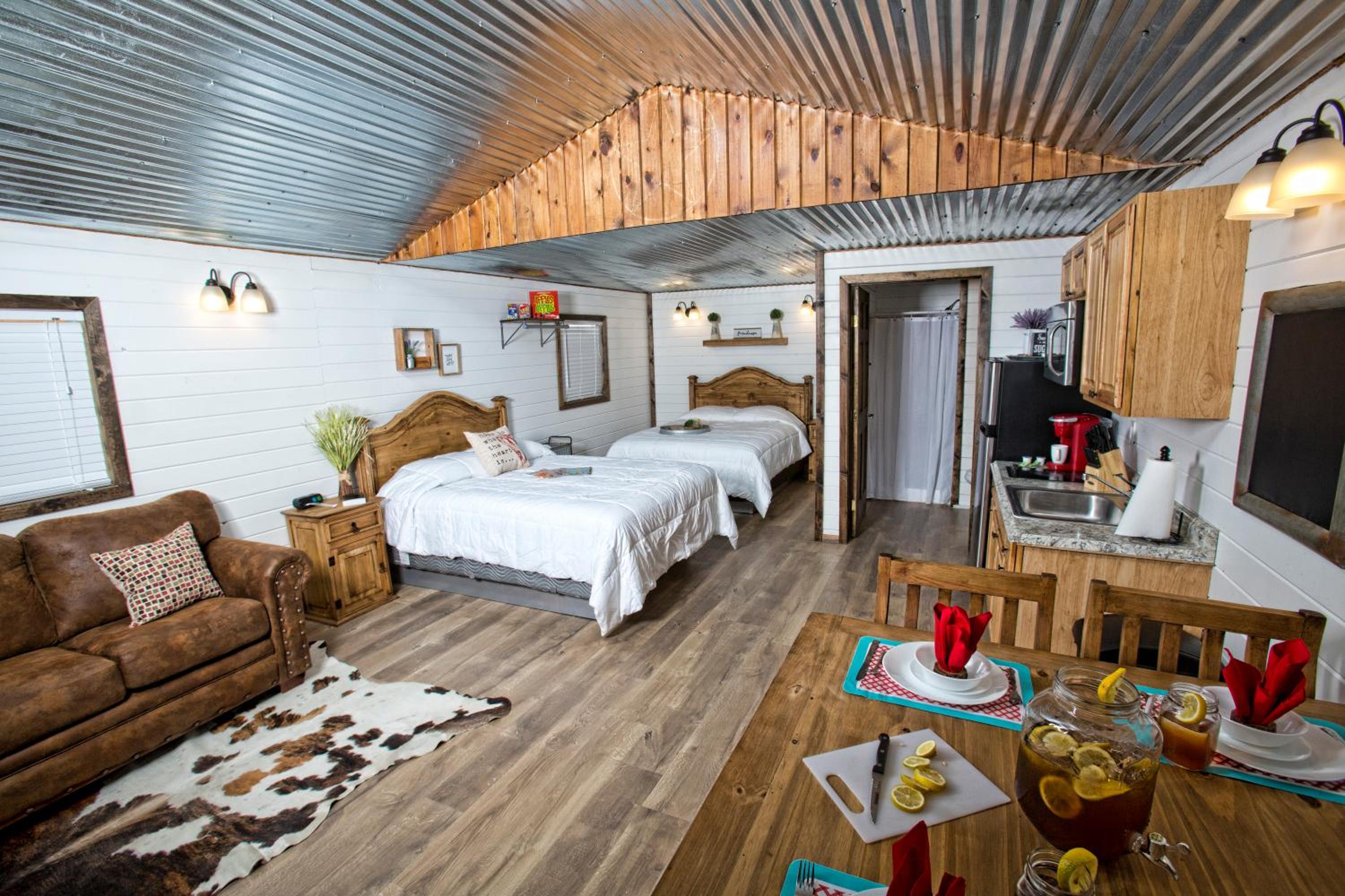 Stateline Cabin