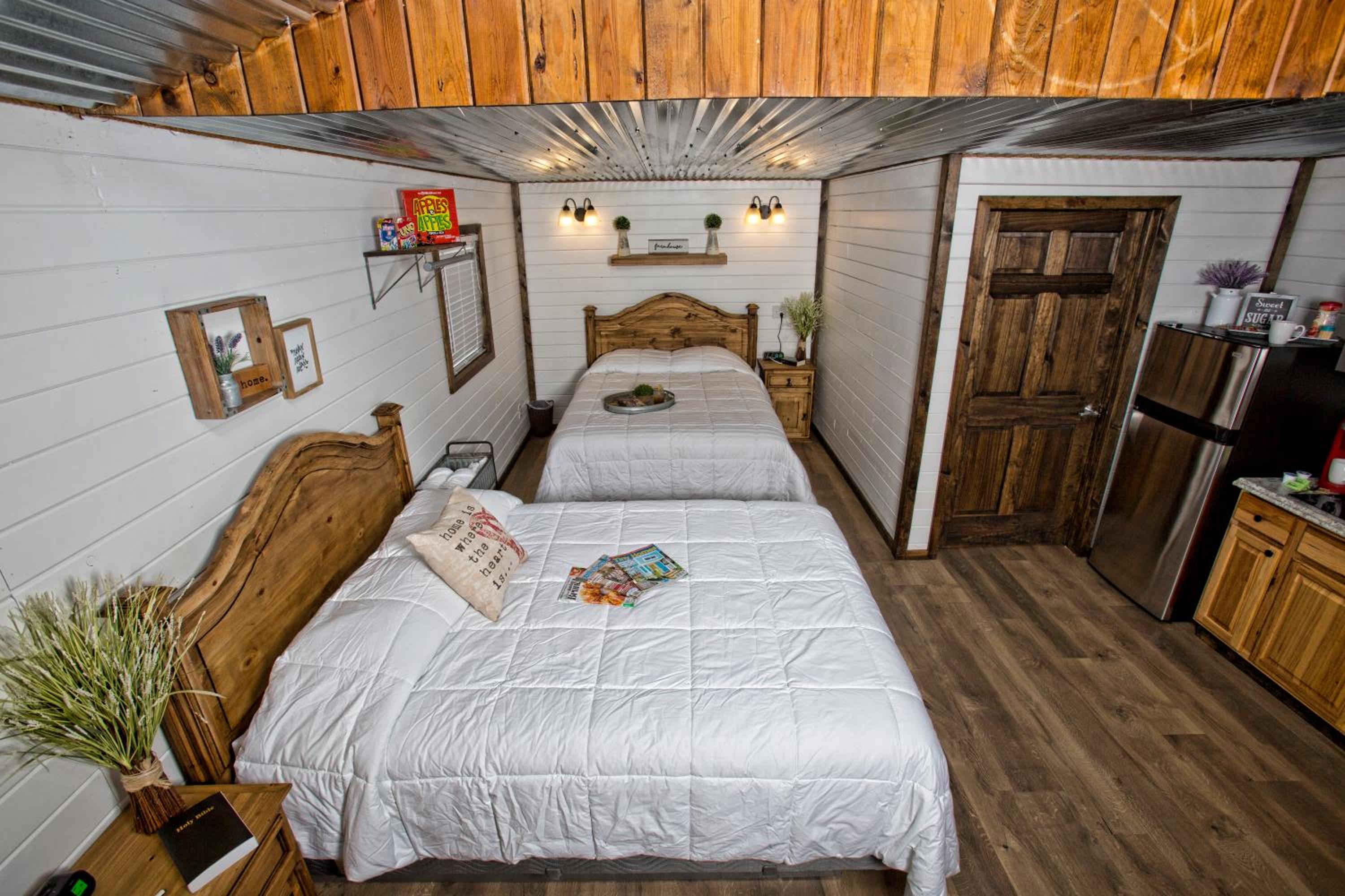 Stateline Cabin