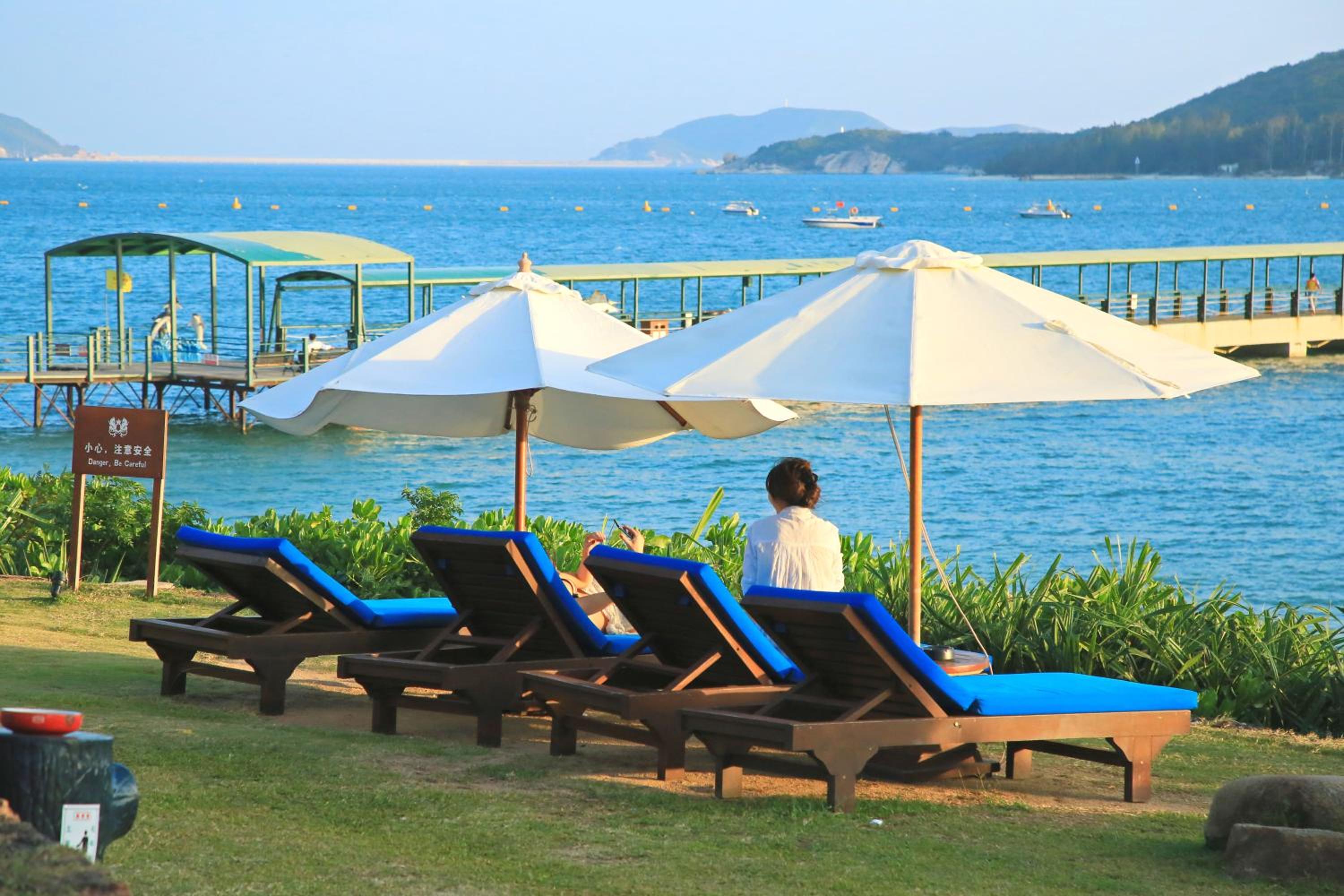 Aegean Suites Sanya Yalong Bay Resort