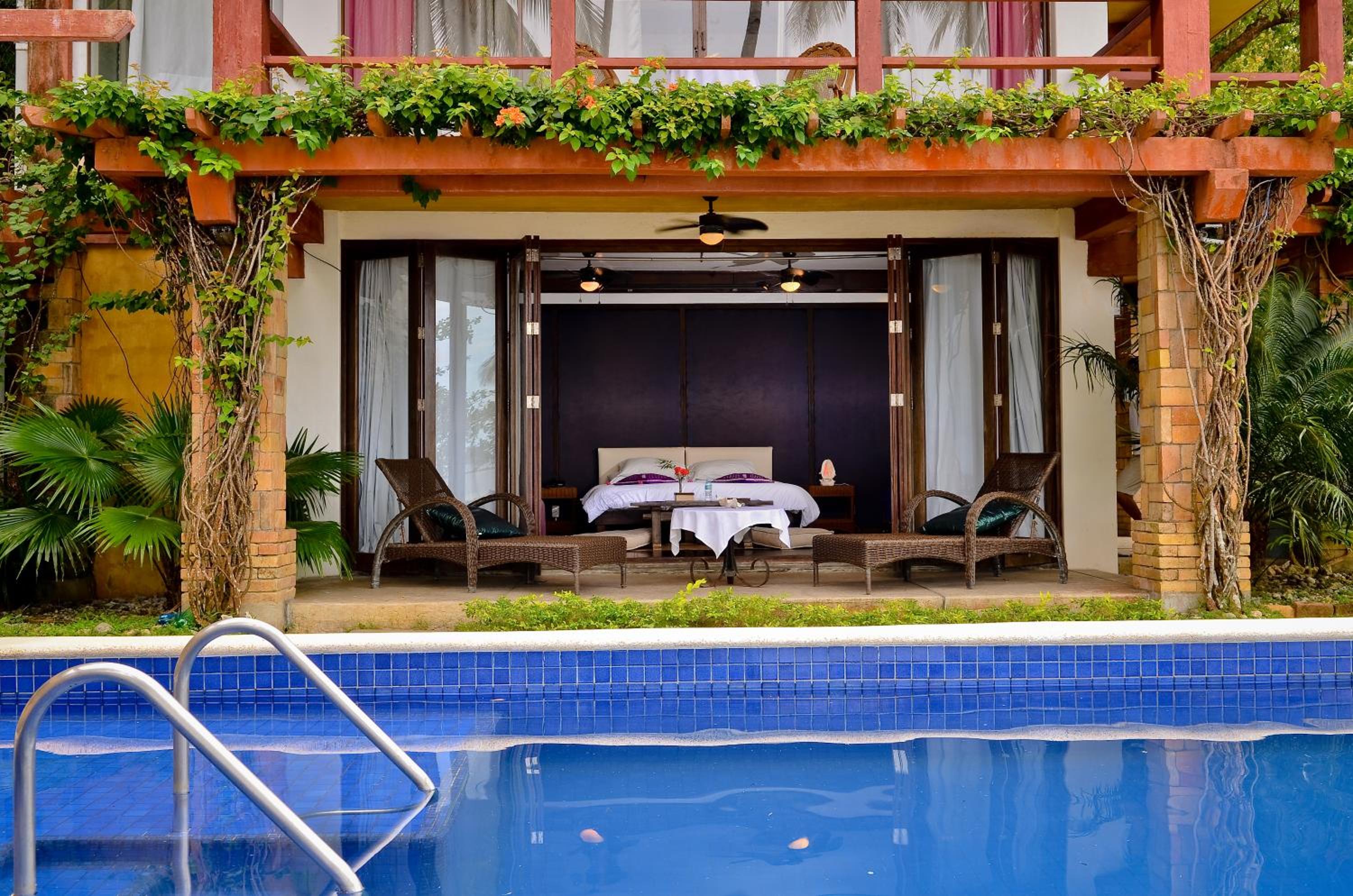 Punta Bulata White Beach Resort & Spa, Sipalay - 16
