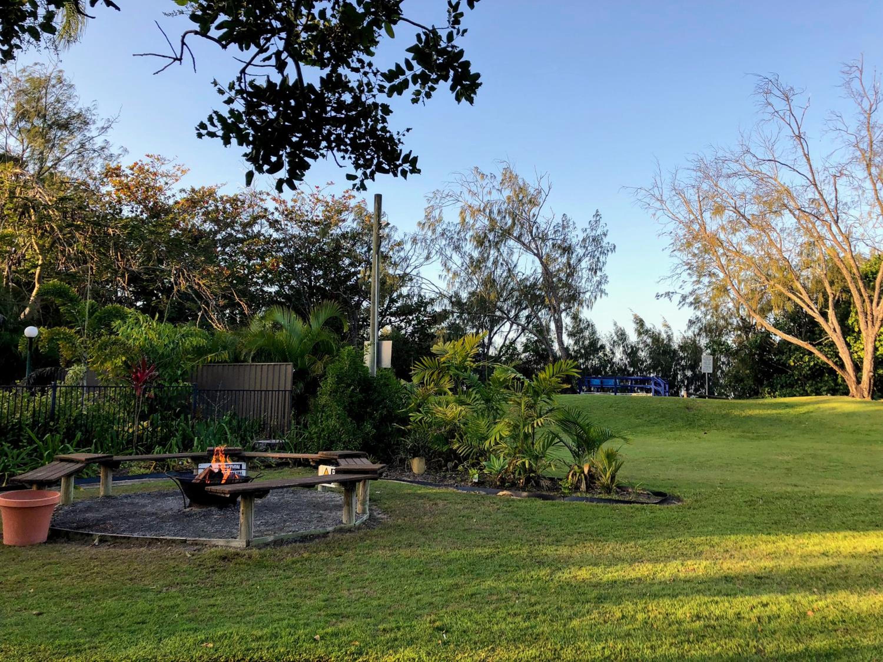 The Shores Holiday Apartments