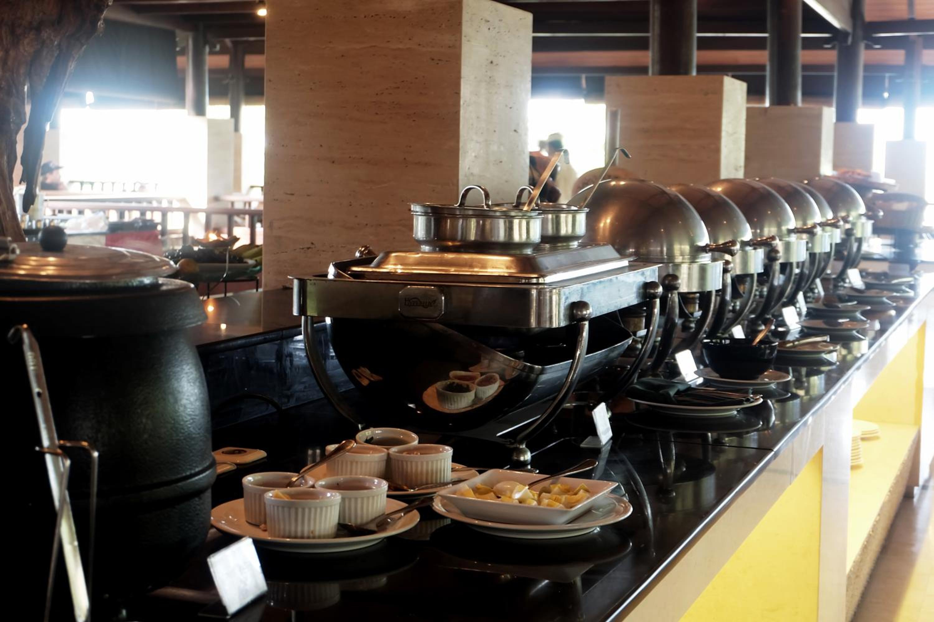 Grand Balisani Suites Hotel