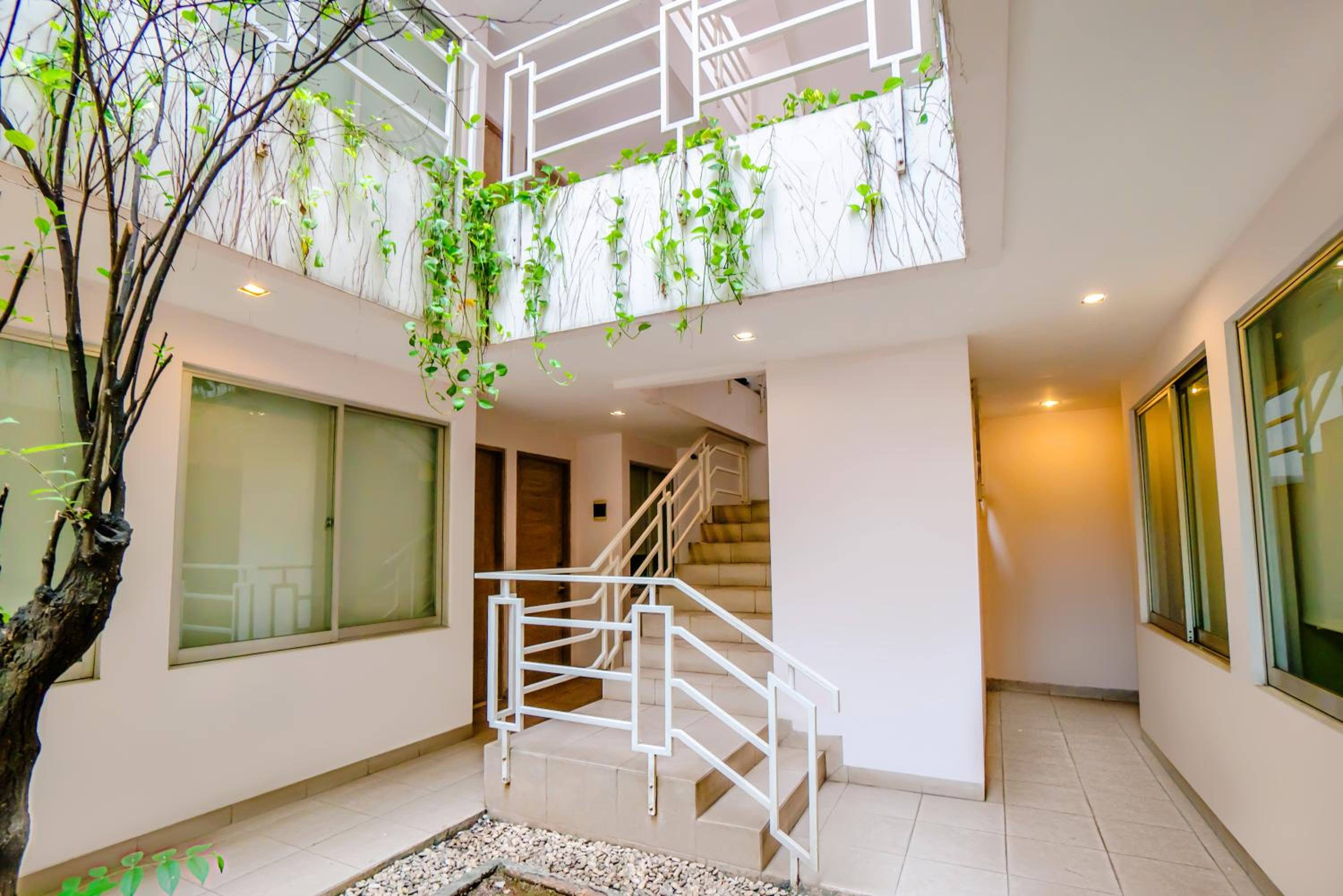 LeGreen Suite Tondano