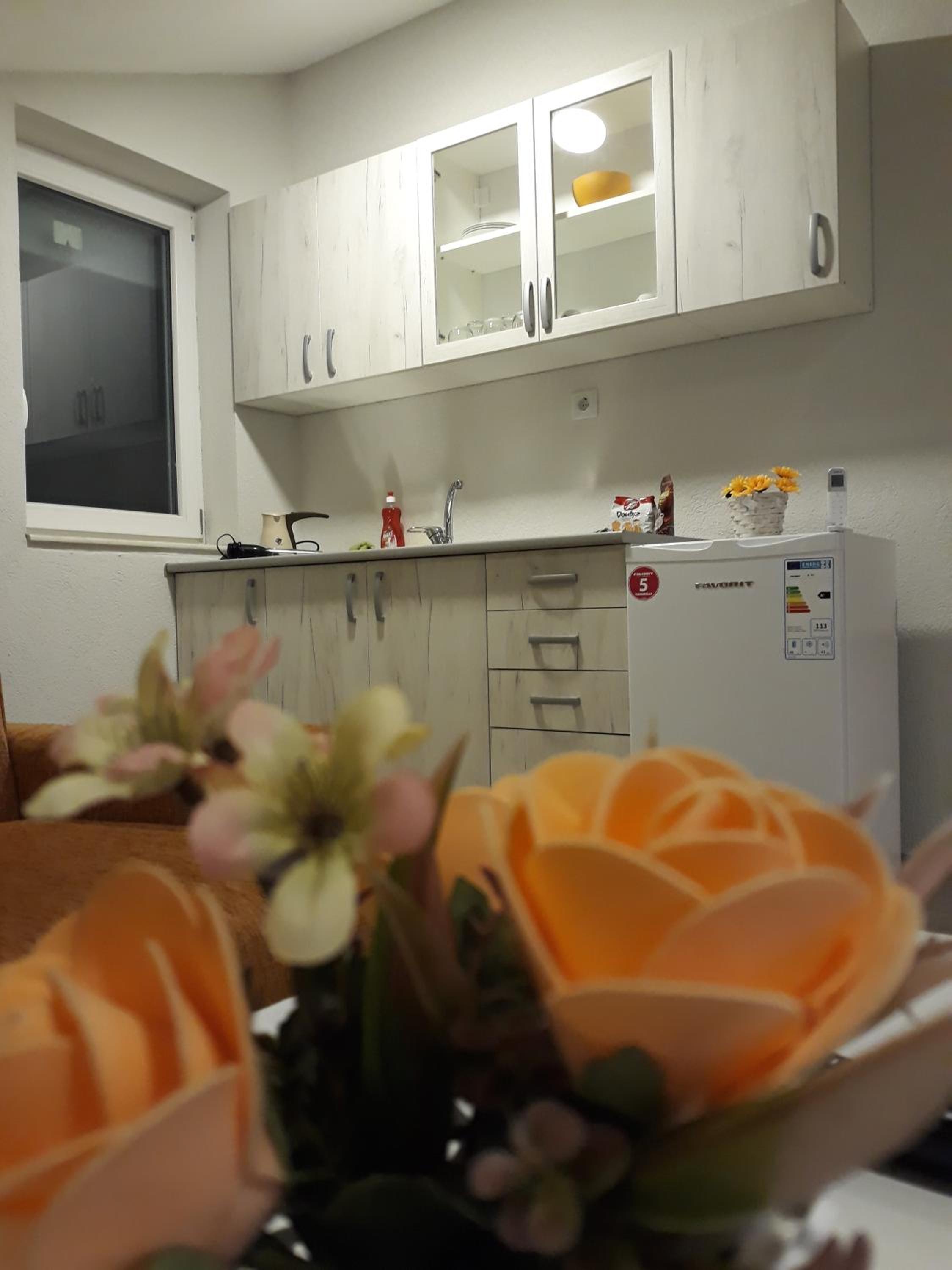 Photo 64