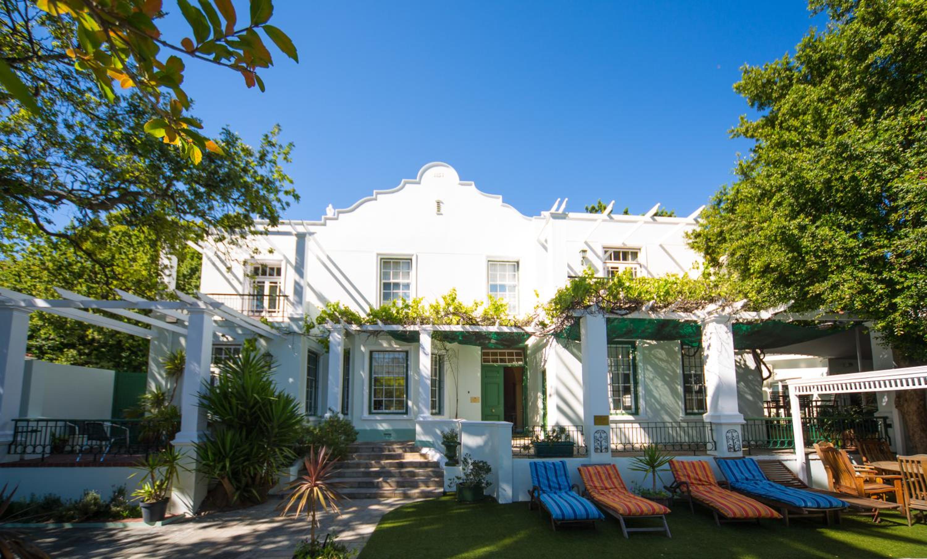 Mountain Manor Guest House & Executive Suites view 2