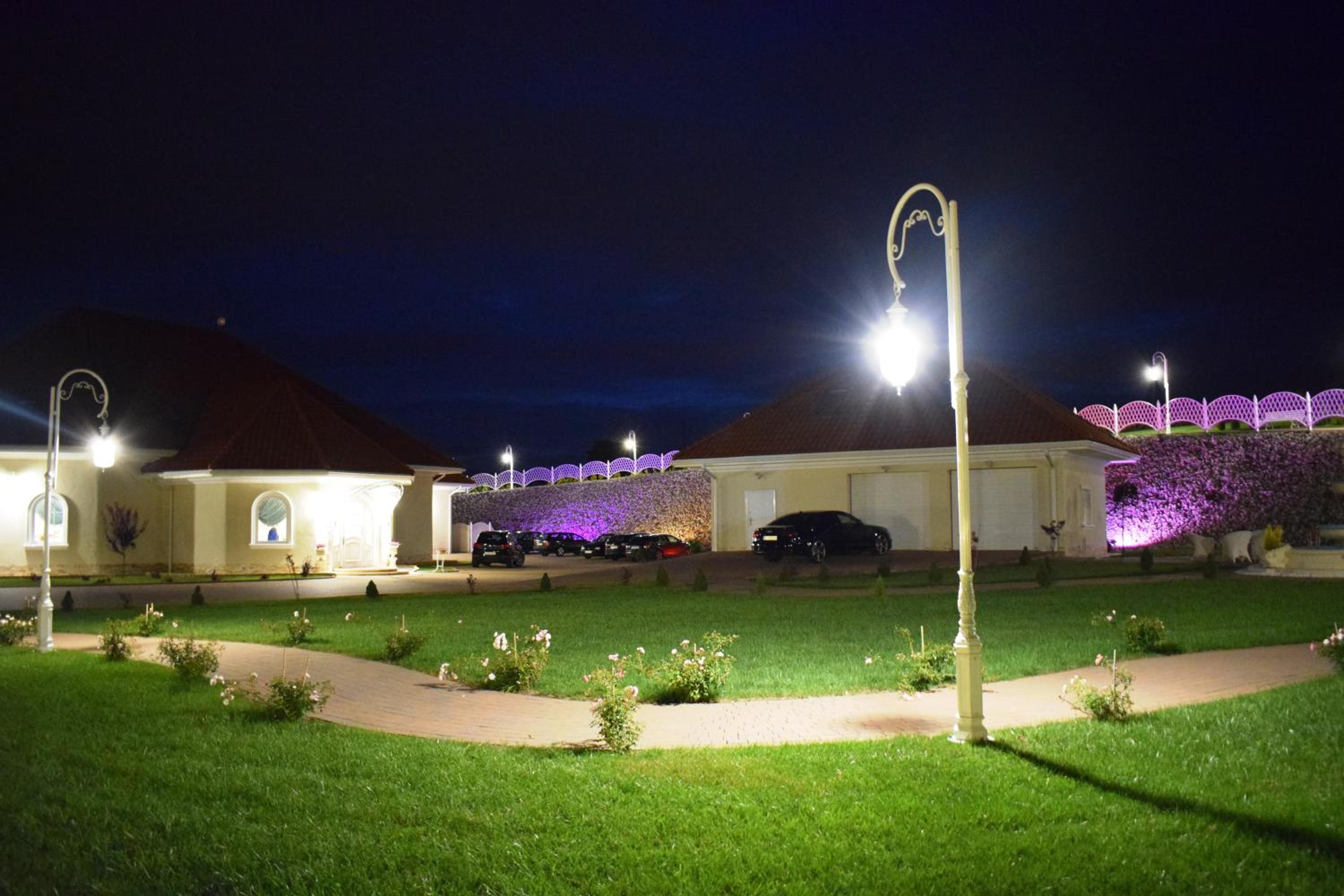 Sękowski Dwór, photo 17