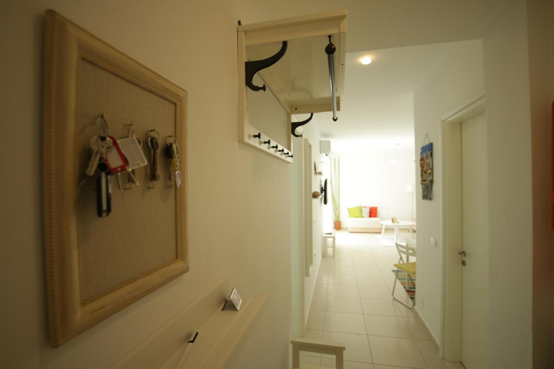 White Sea View Residence