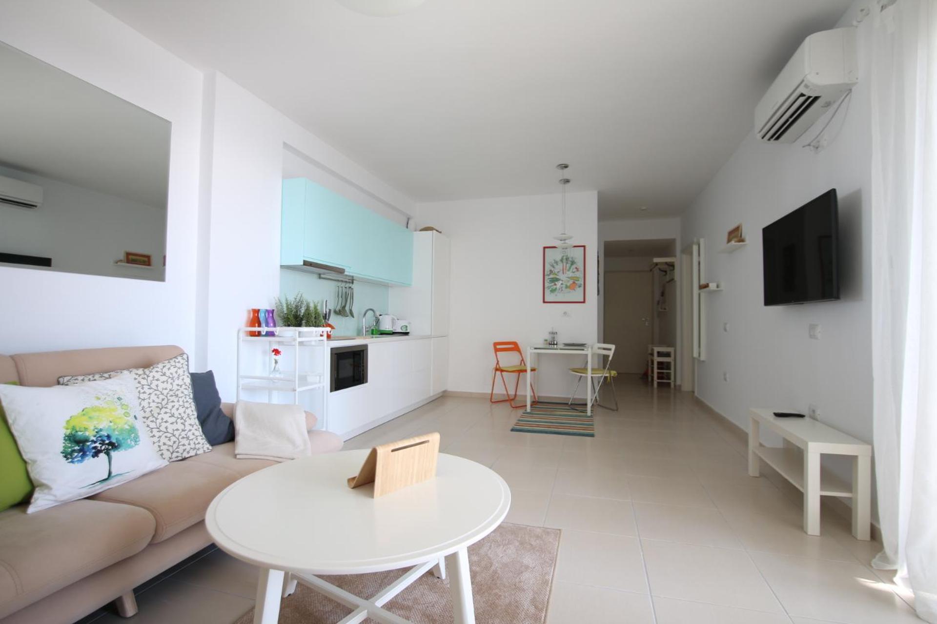 White Sea View Residence