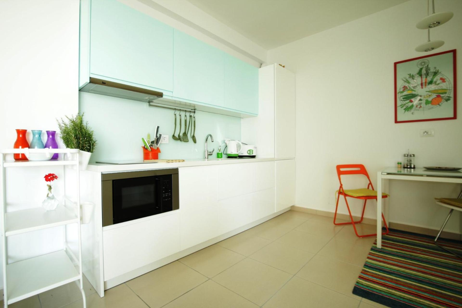 White Sea View Residence