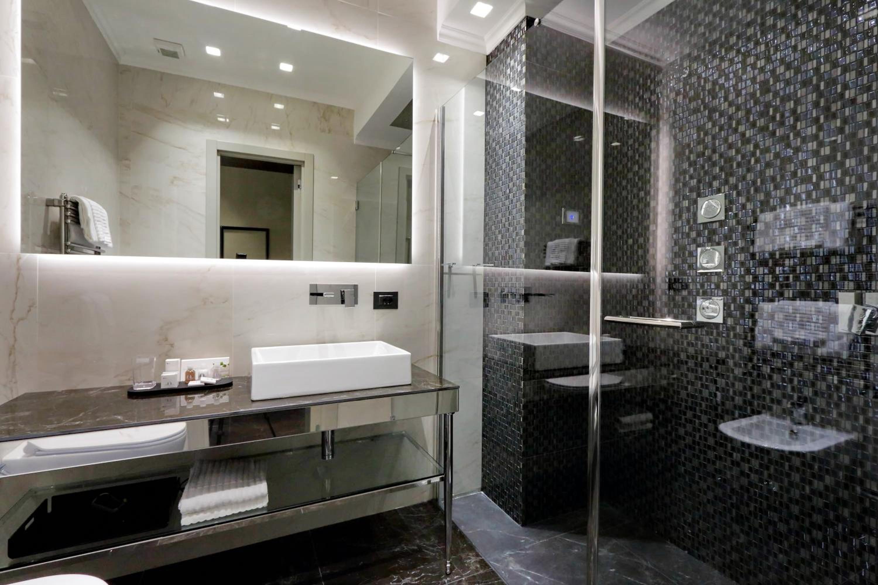 BQ House Colosseo Luxury Rooms