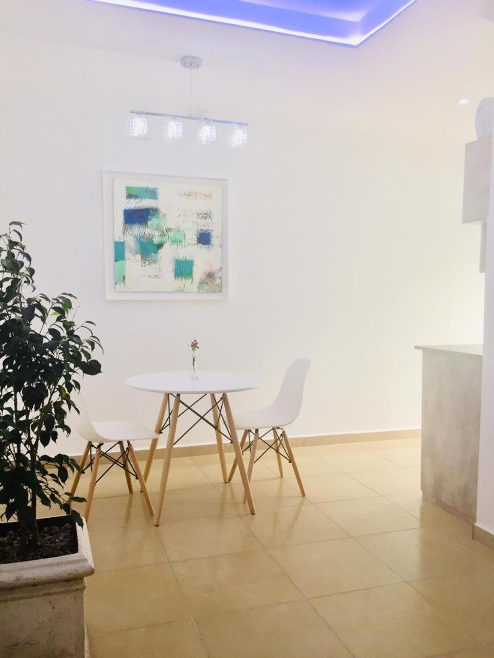 C1 Suite