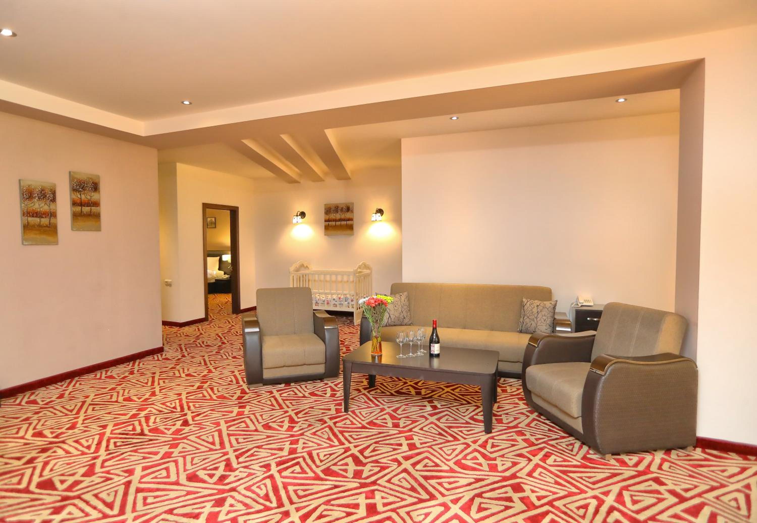 Aghveran Ararat Resort Hotel