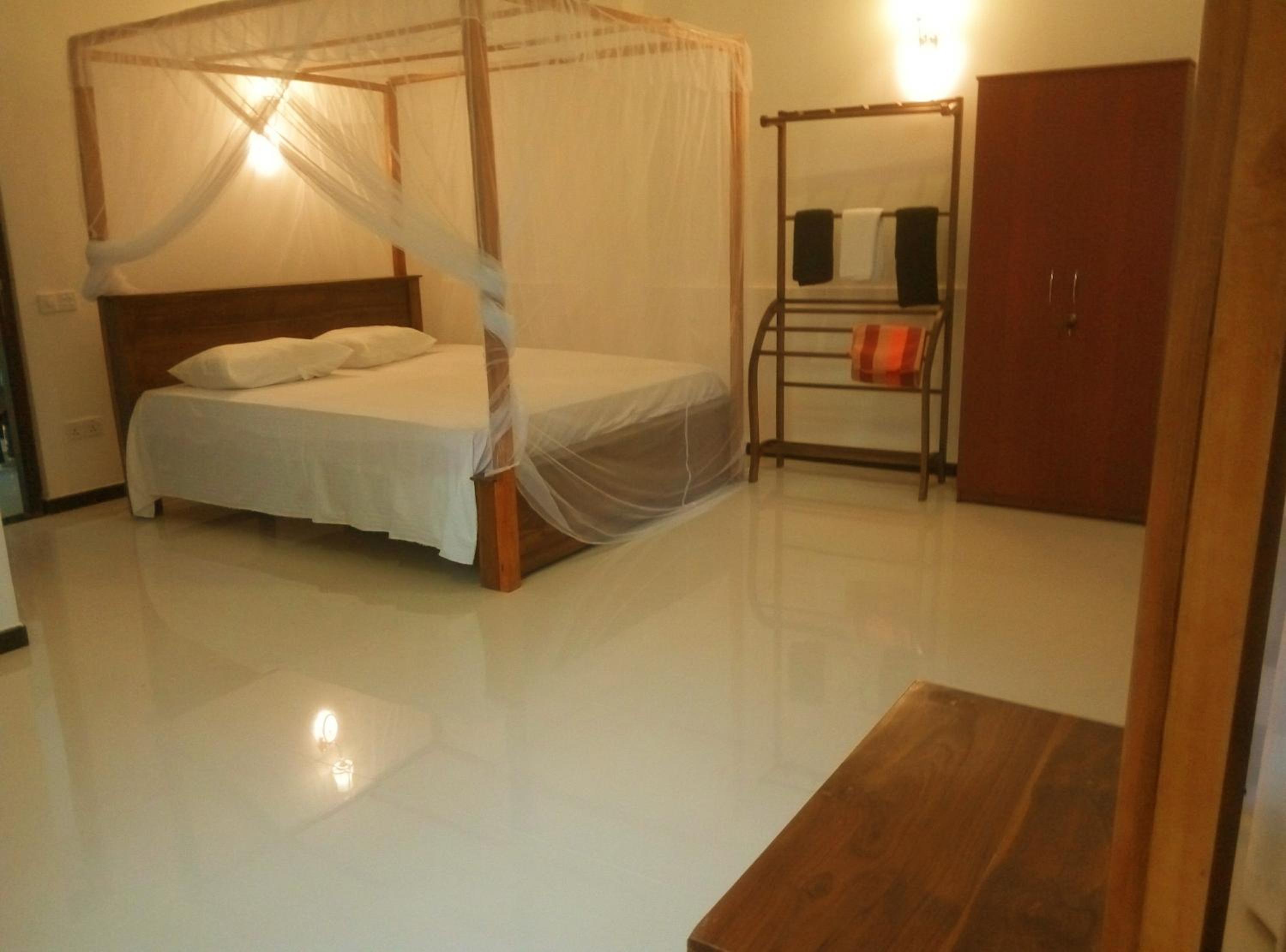 Lake Villa view 4