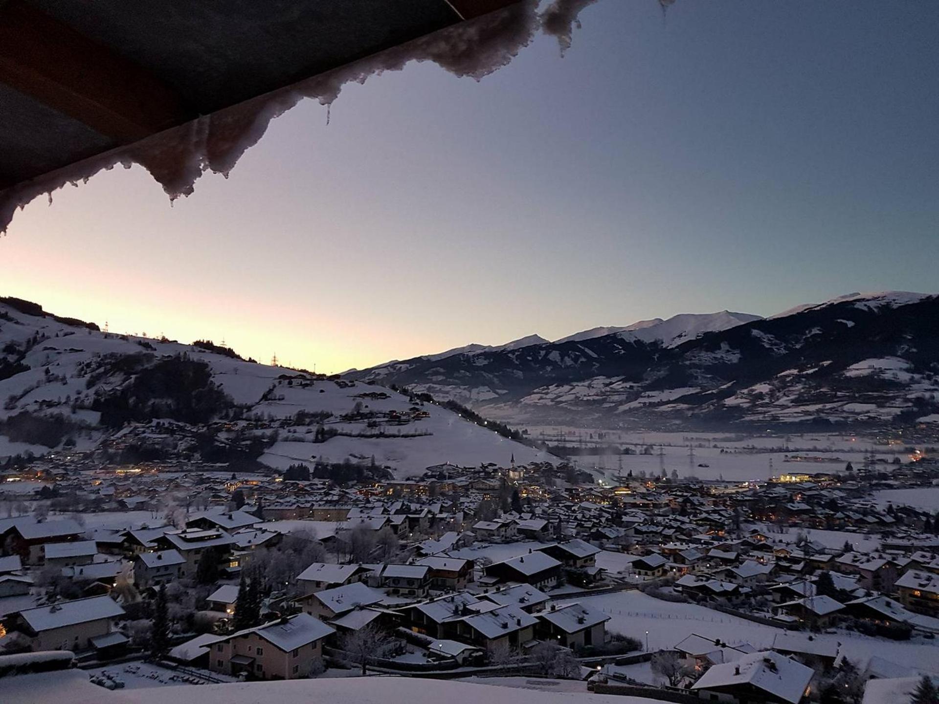Panorama Hotel Guggenbichl - inkl Sommerkarte, einmaliger Eintritt ins Tauern Spa & bester Ausblick über Kaprun