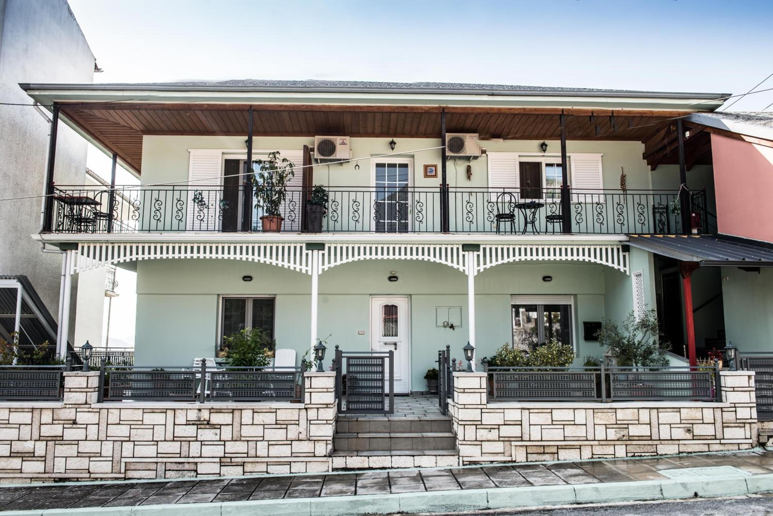 Guesthouse To Tzaki,