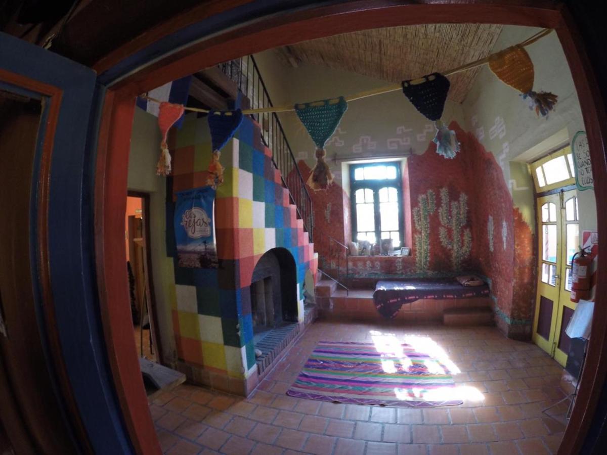 El Farolito Hostel