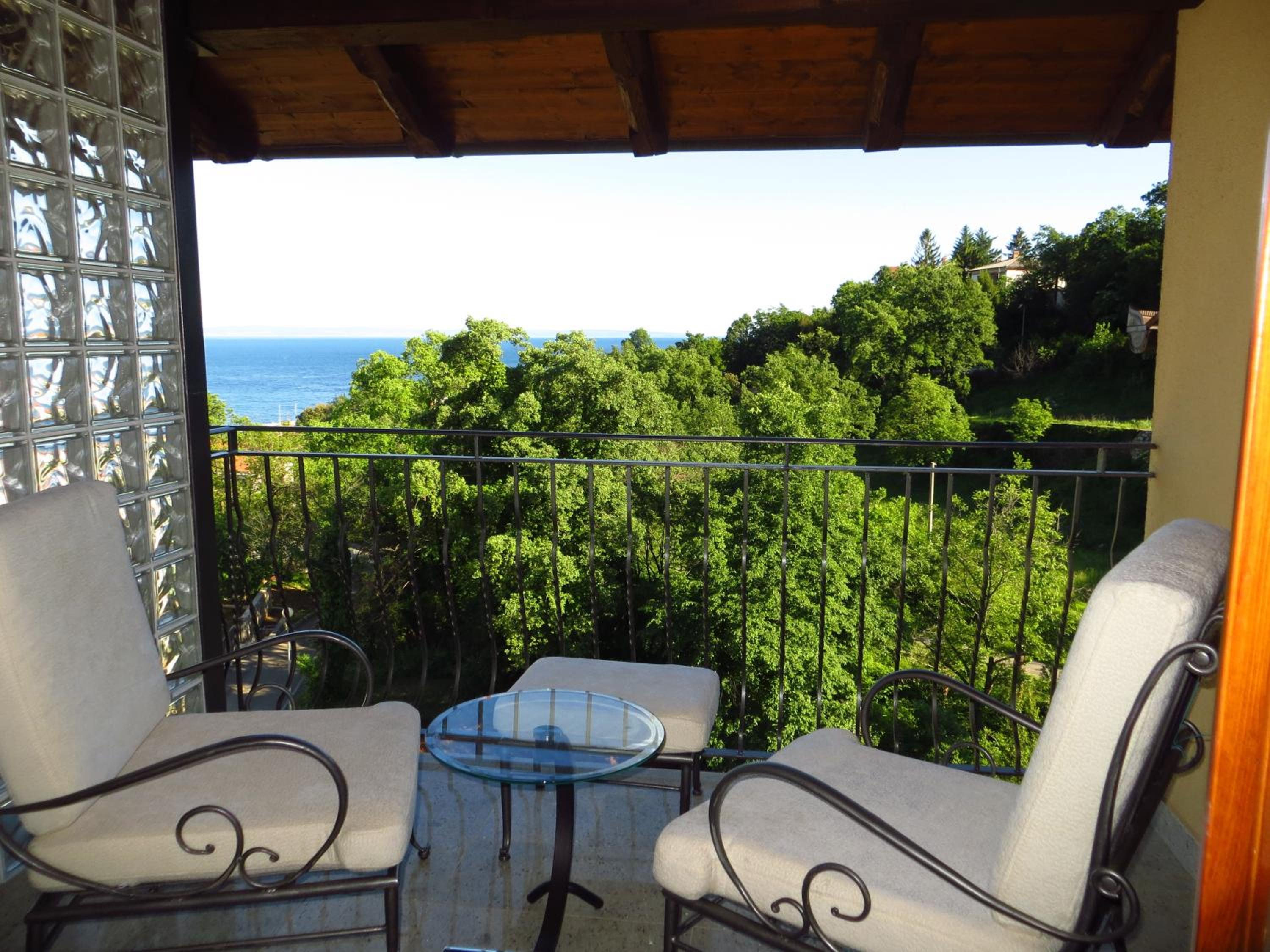 Villa Roses Apartments & Wellness