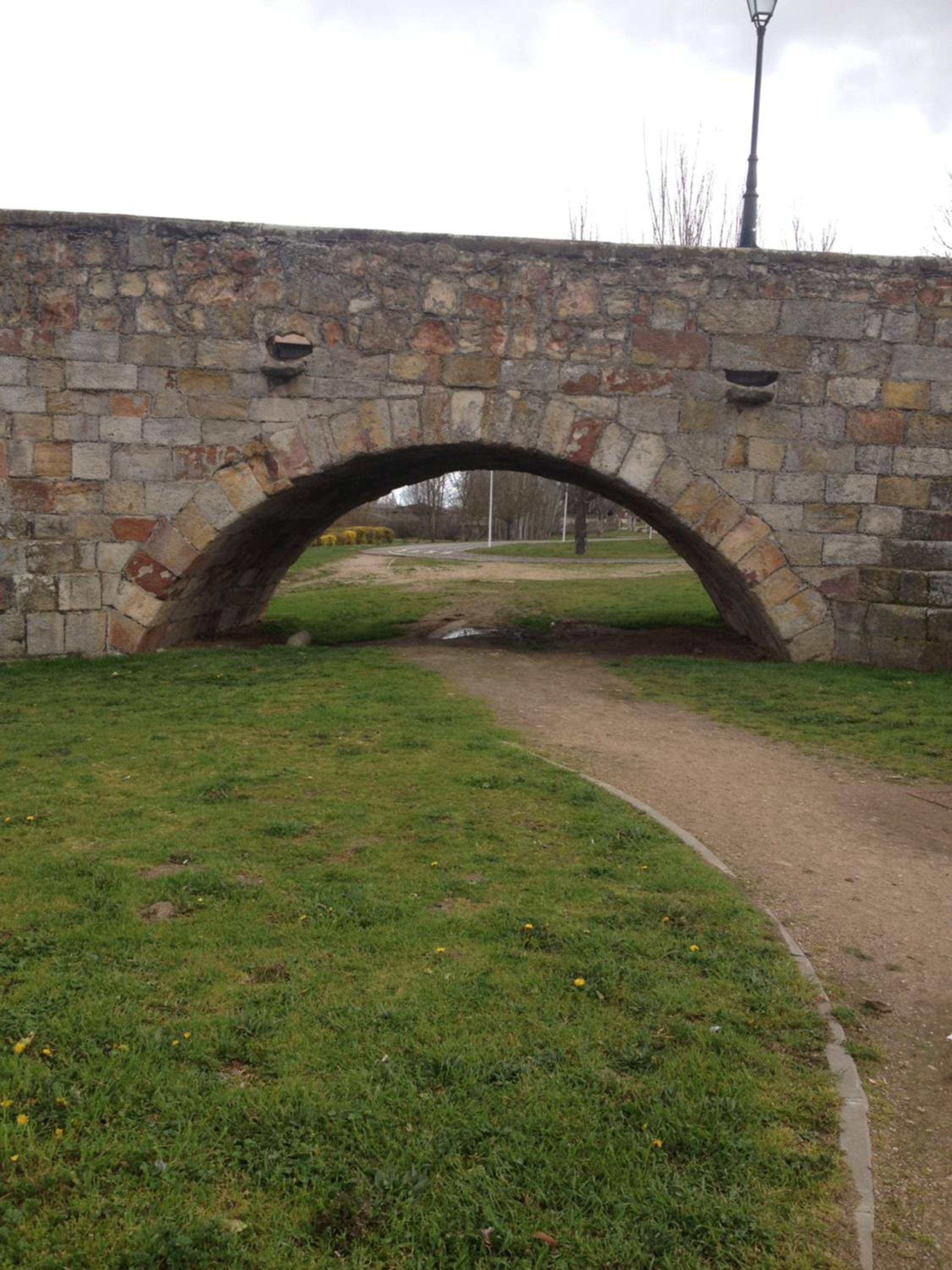 Apartamento turisticos Puente Romano P3 2-A