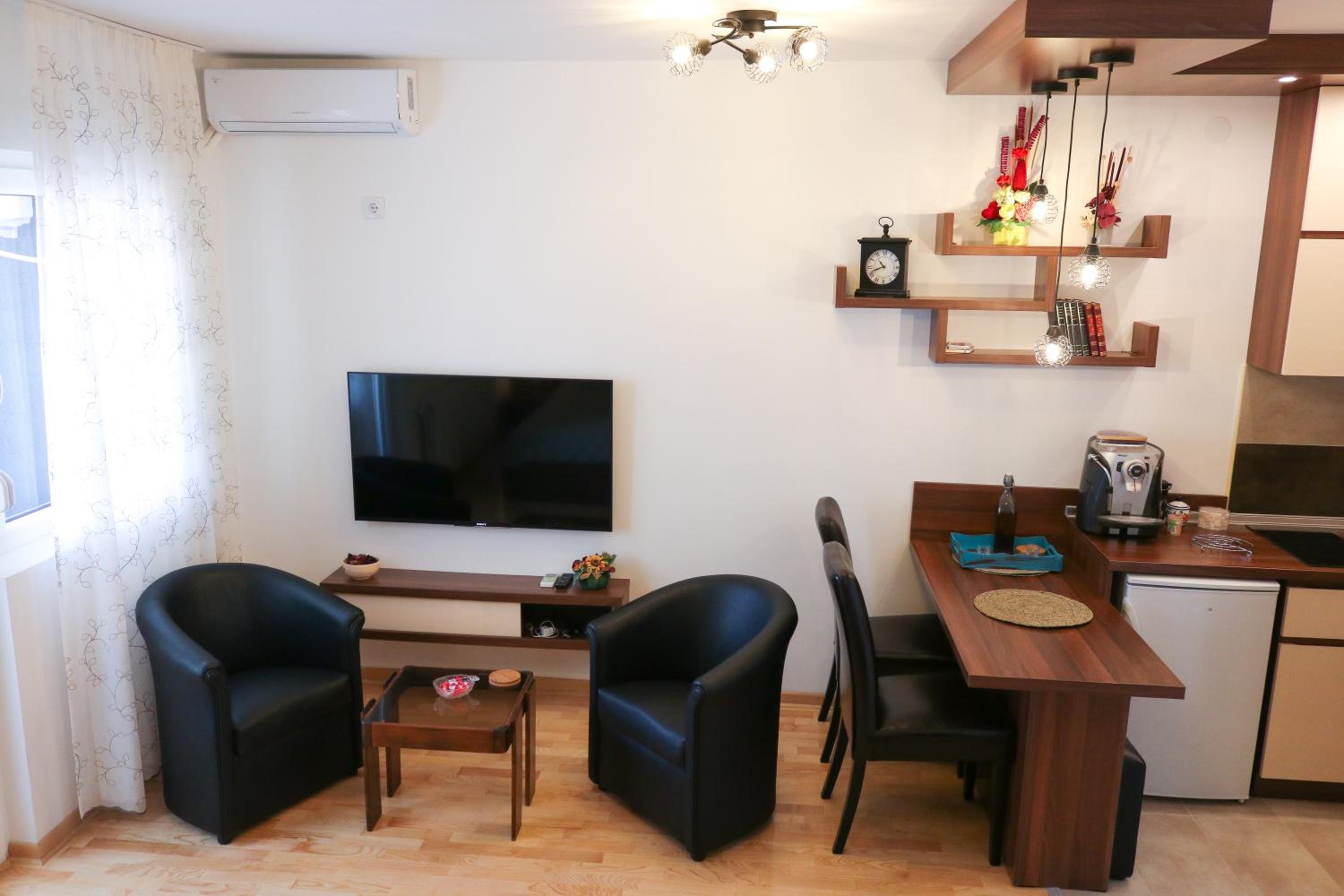 DM apartment view 5